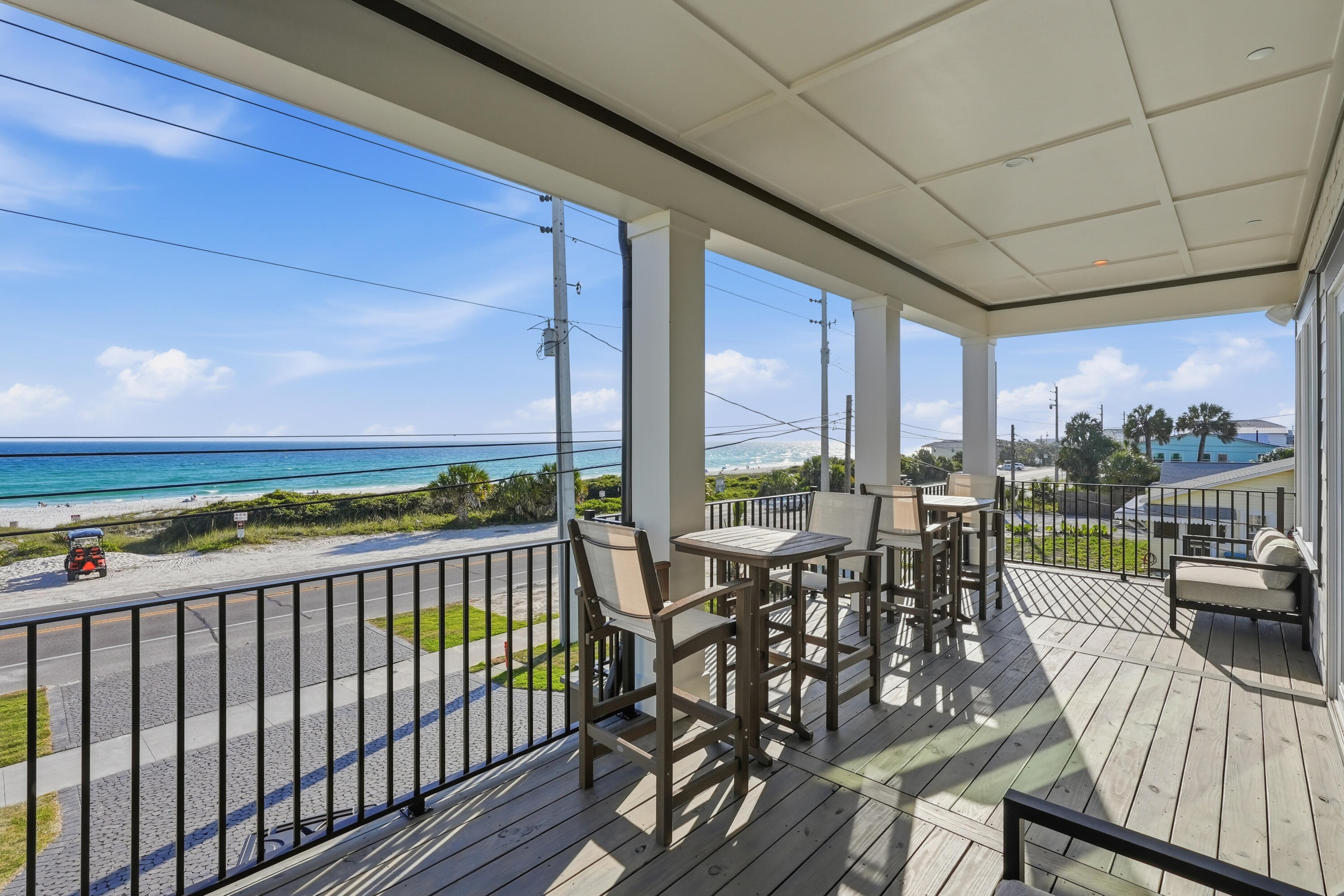 LAGUNA BEACH - Residential