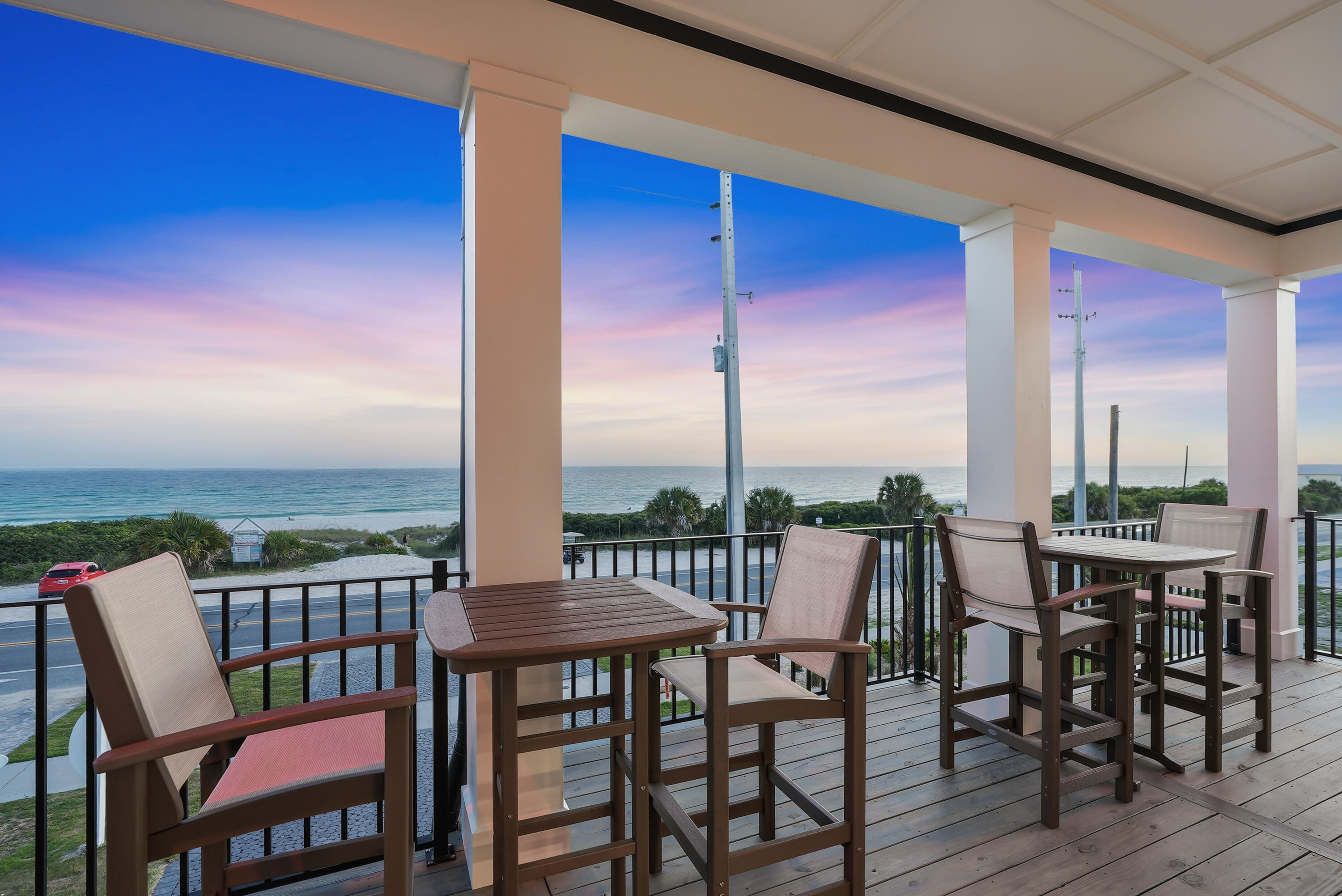 LAGUNA BEACH - Residential