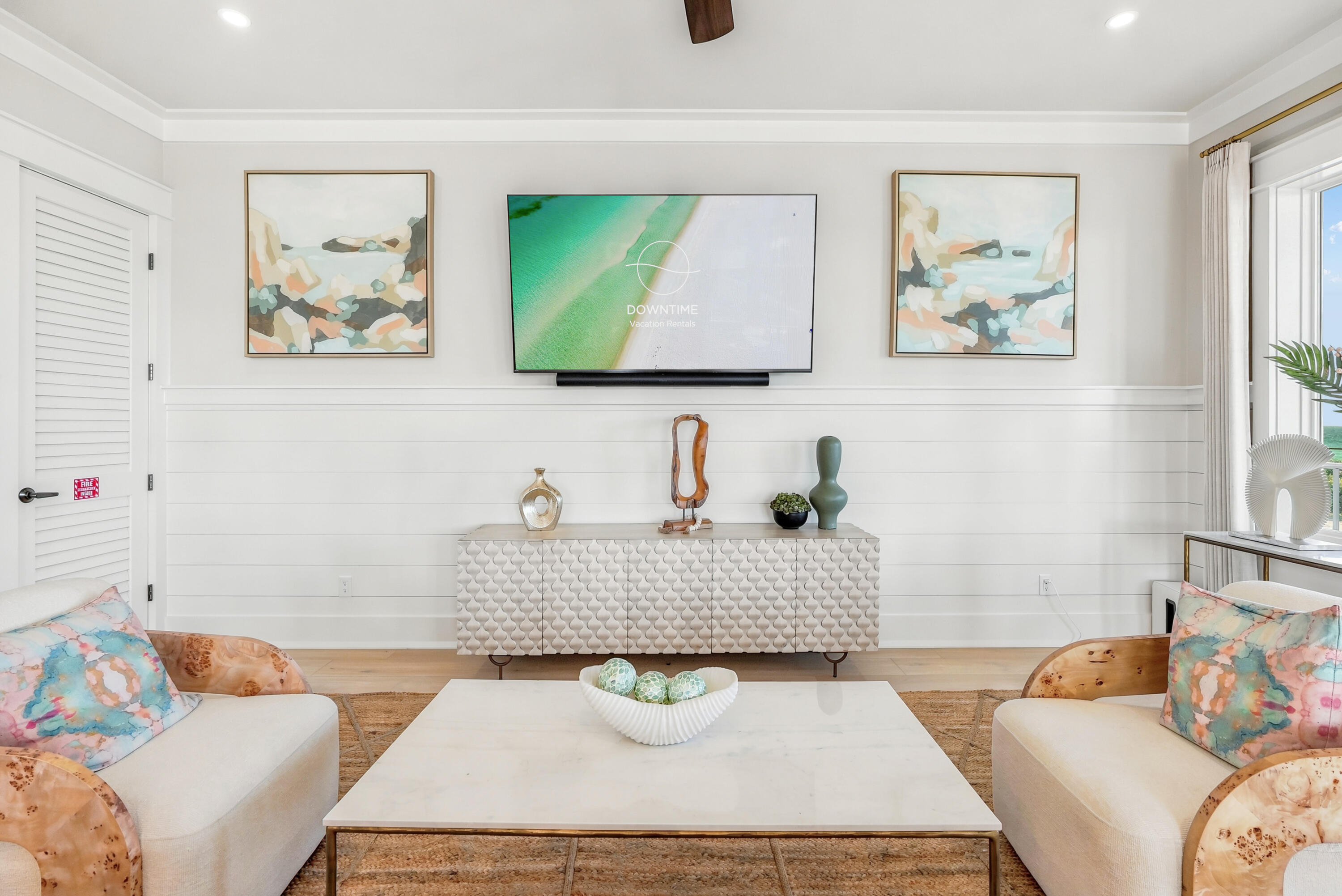 LAGUNA BEACH - Residential