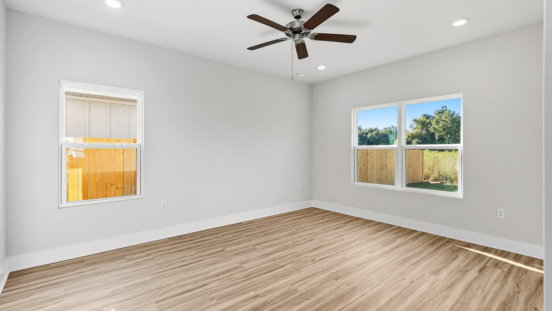 PLANTATION WOODS - Residential