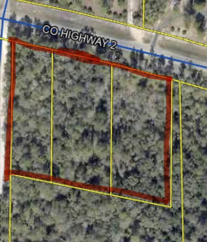 Just over 3 acres of vacant, residential land in beautiful North Walton County. This is three separate parcels combined to total the 3 acres. Keep them together for a larger estate, or build three homes for multi-generational living. 
Mobile homes are allowed. Well and septic tank would be required.