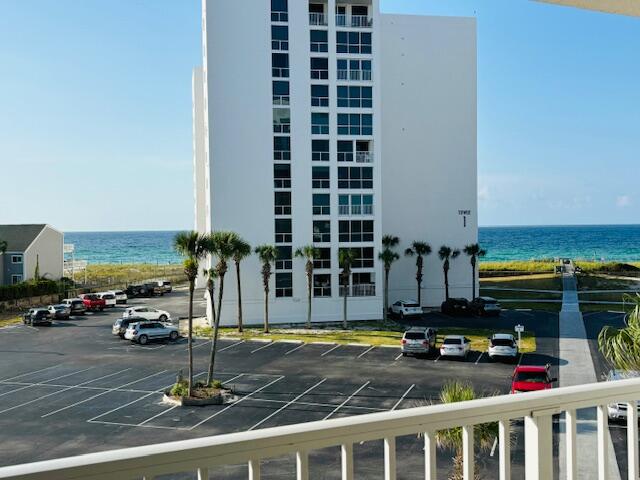 SHORELINE TOWERS 3 - Residential
