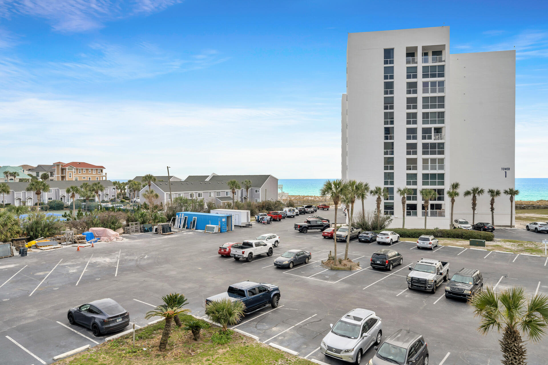 SHORELINE TOWERS 3 - Residential