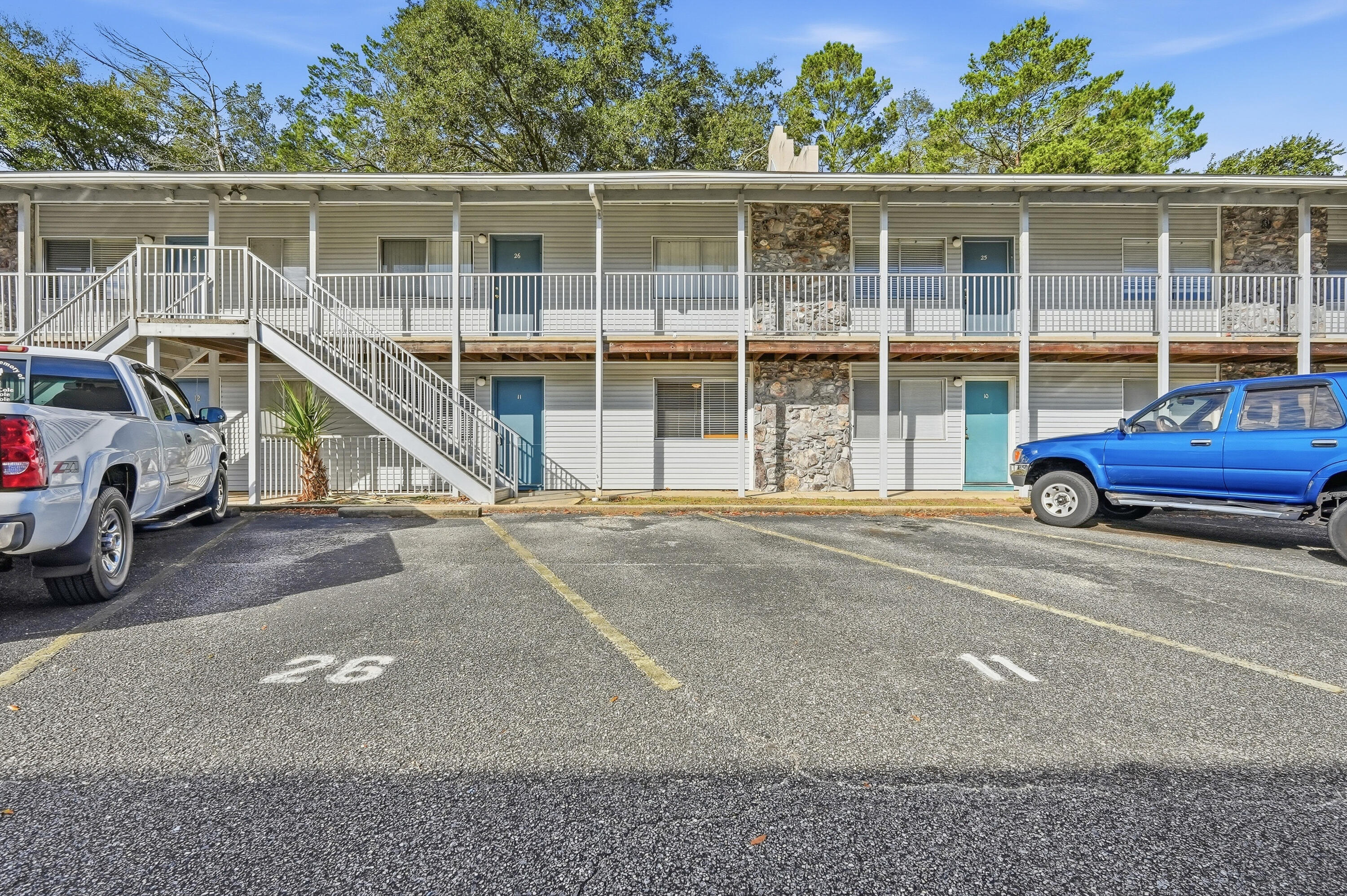 COLLEGE PARK CONDO - Residential Lease