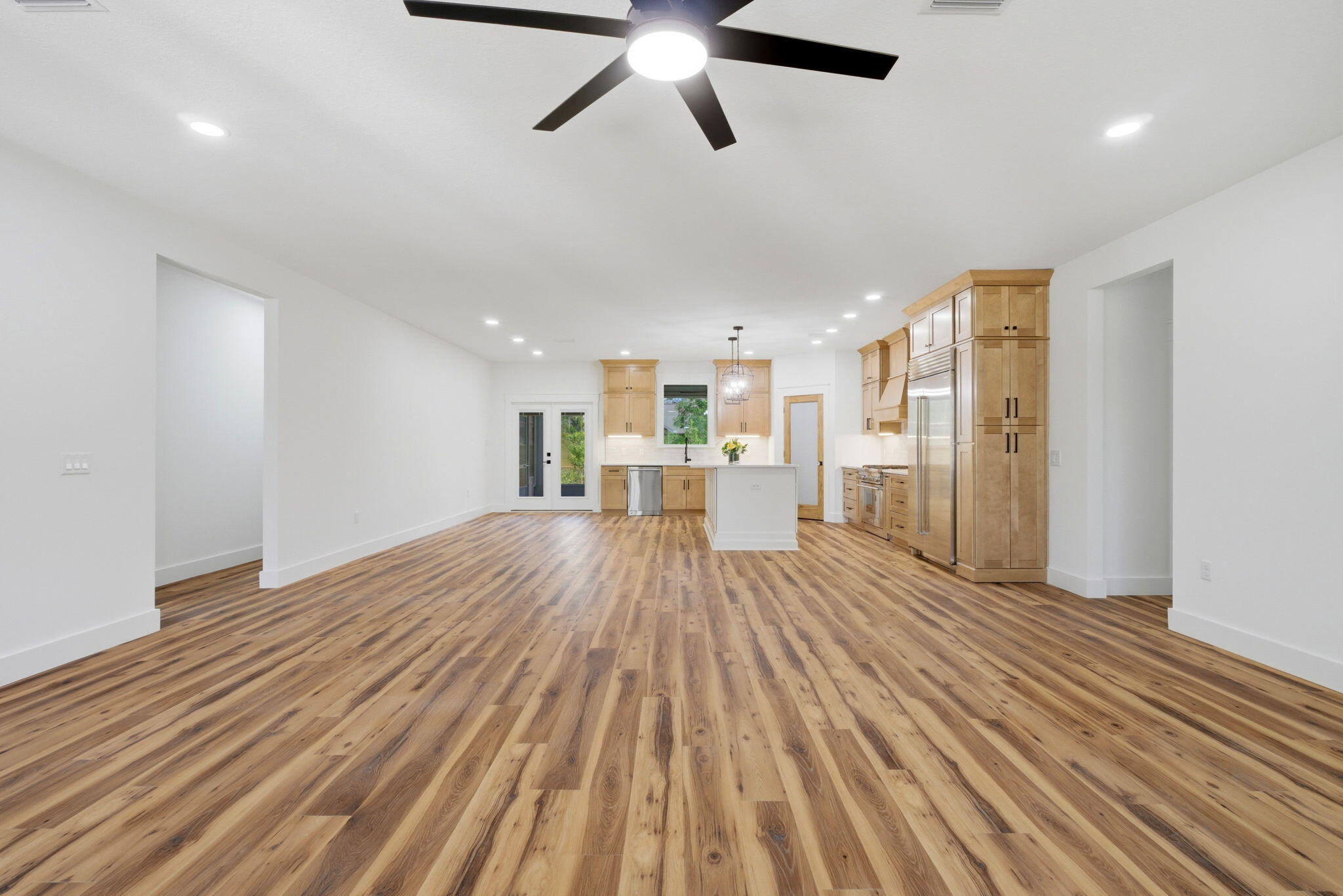 EAST BAY RIVER ESTATES - Residential
