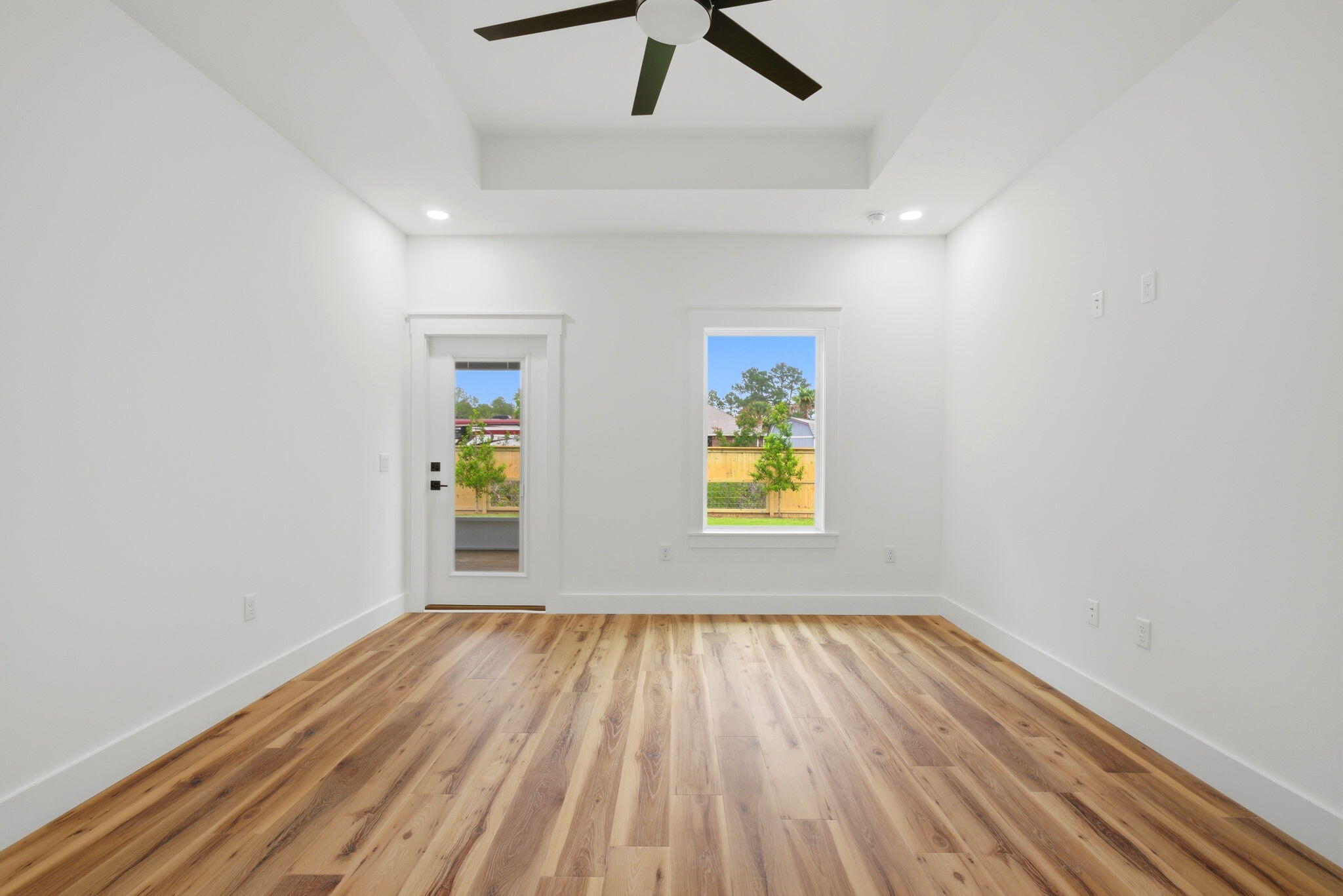 EAST BAY RIVER ESTATES - Residential