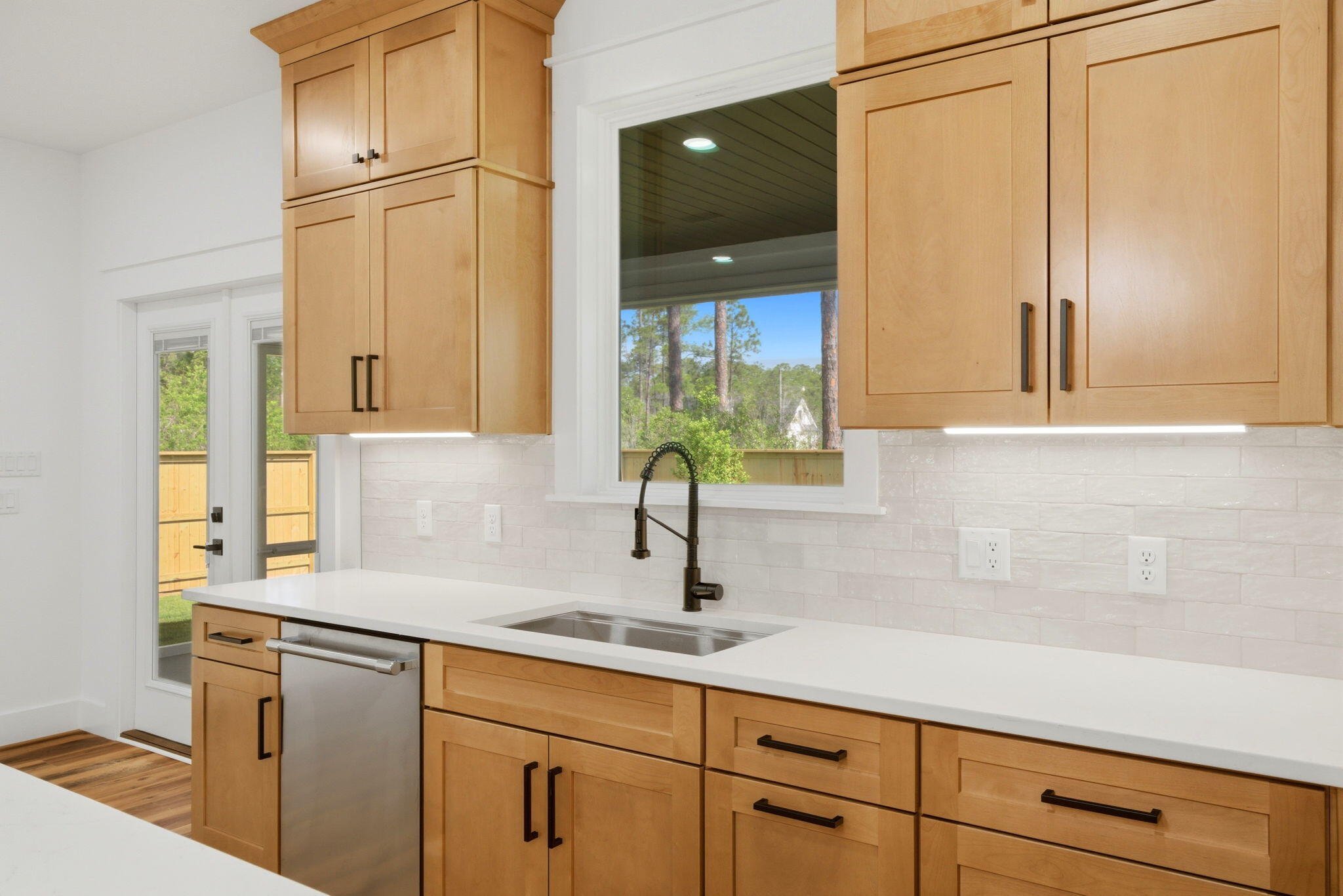 EAST BAY RIVER ESTATES - Residential