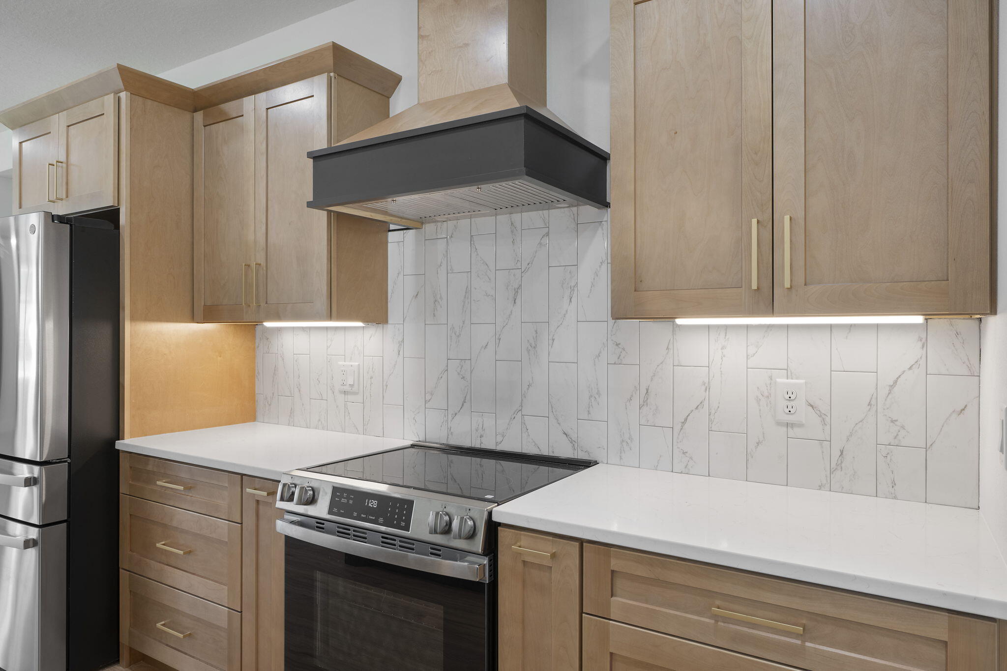 EAST BAY RIVER ESTATES - Residential