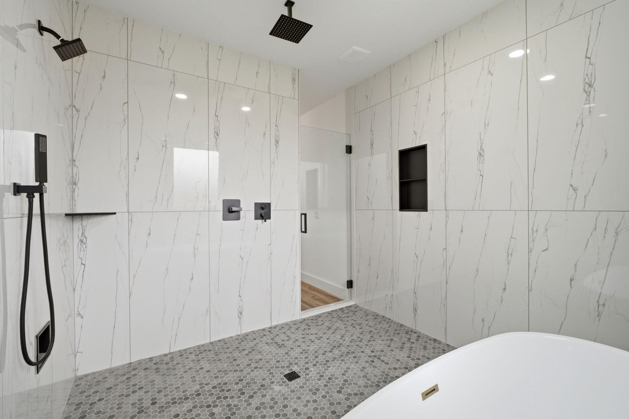 EAST BAY RIVER ESTATES - Residential