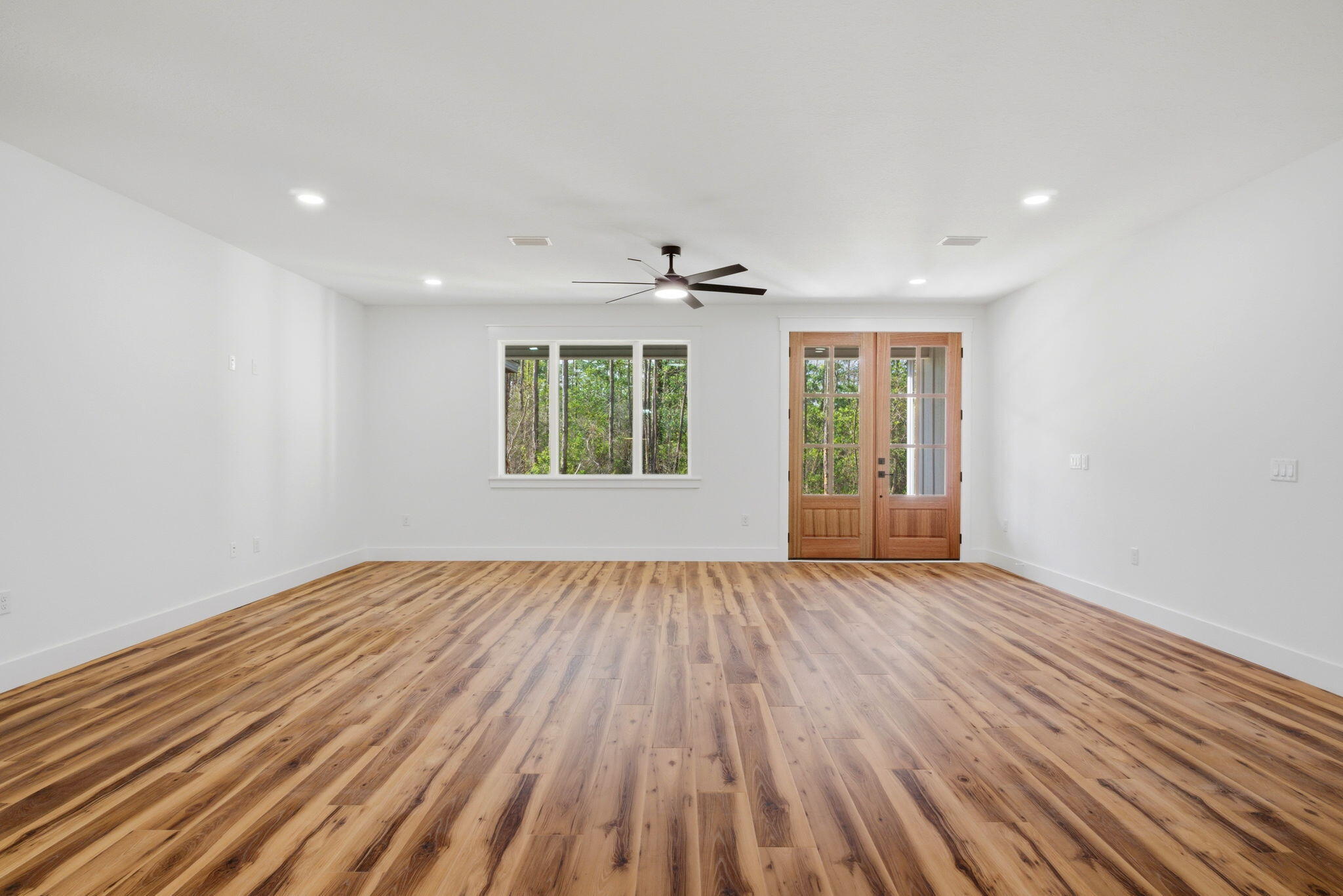 EAST BAY RIVER ESTATES - Residential