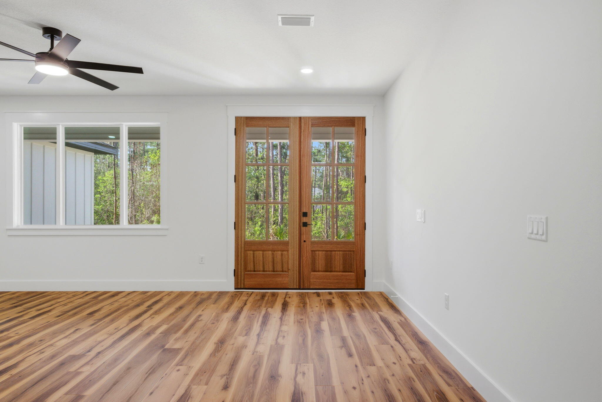 EAST BAY RIVER ESTATES - Residential