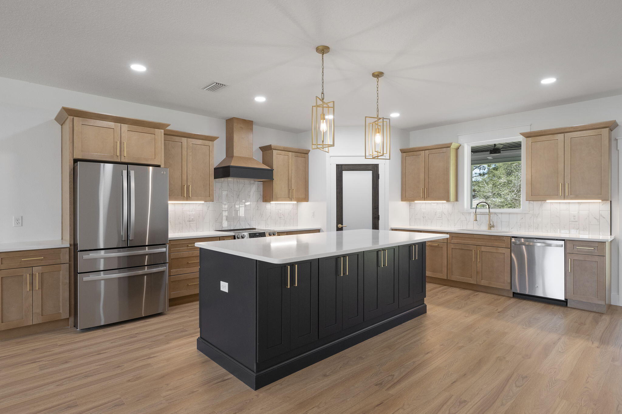EAST BAY RIVER ESTATES - Residential