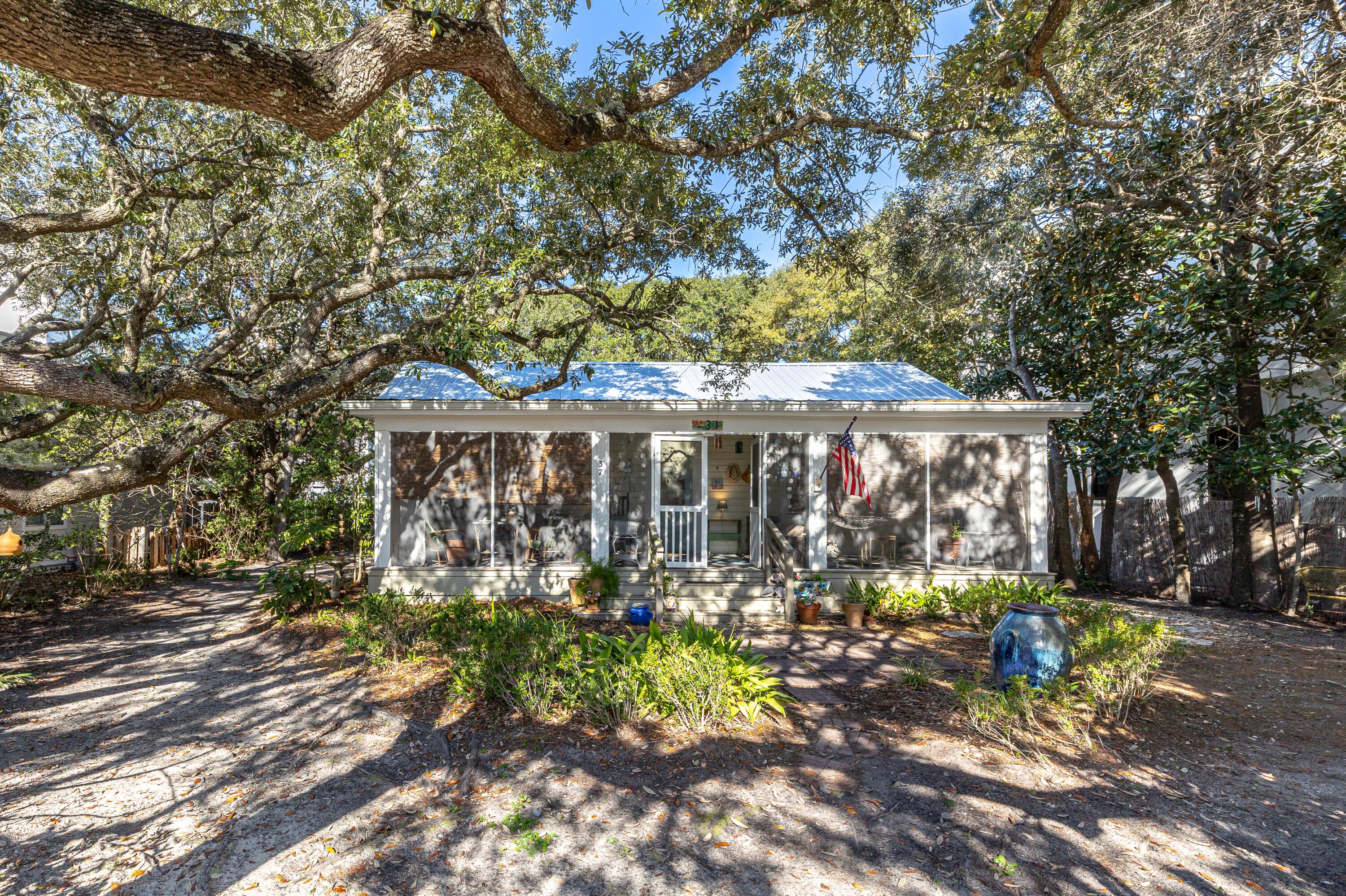 SEAGROVE 3RD ADDN - Residential