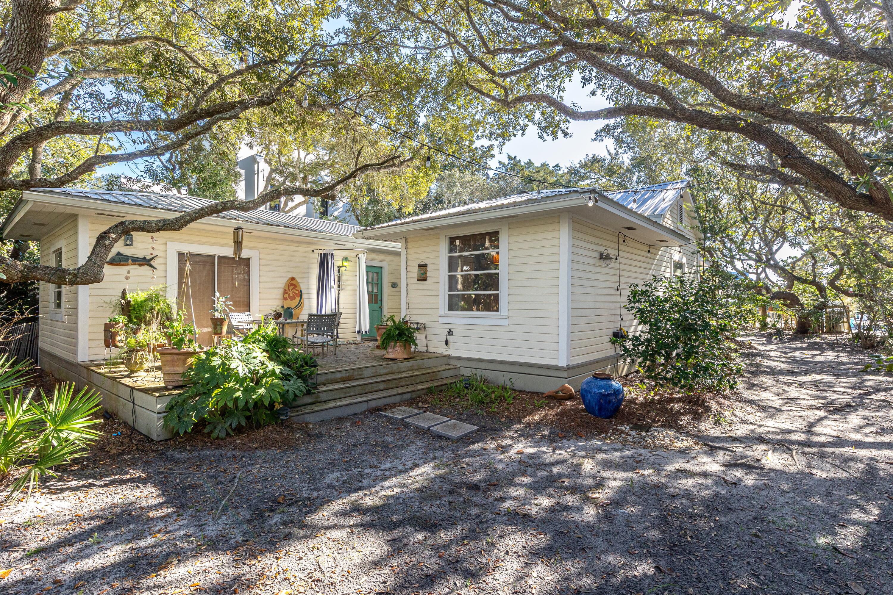 SEAGROVE 3RD ADDN - Residential