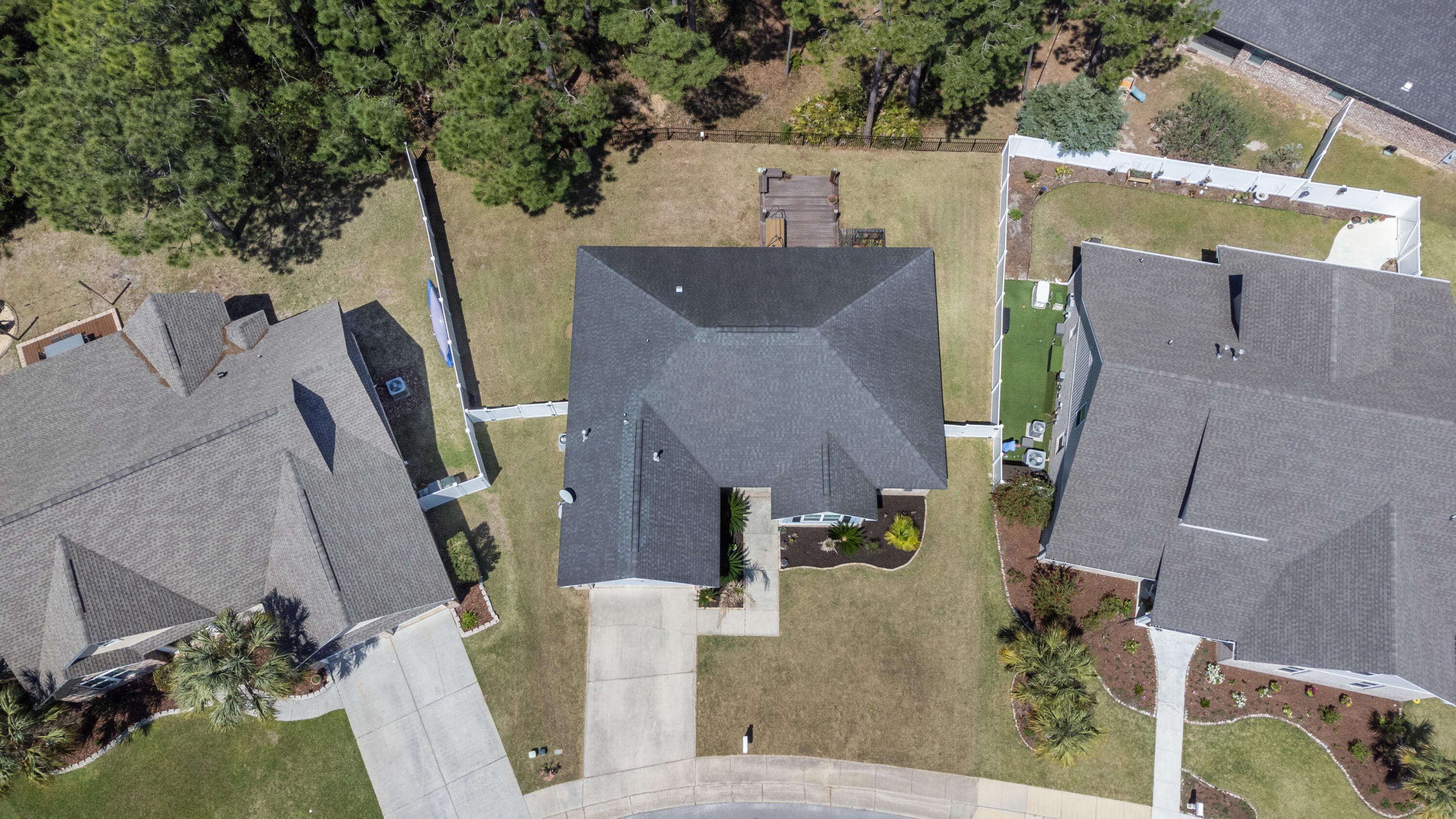WINDWARD COVE - Residential