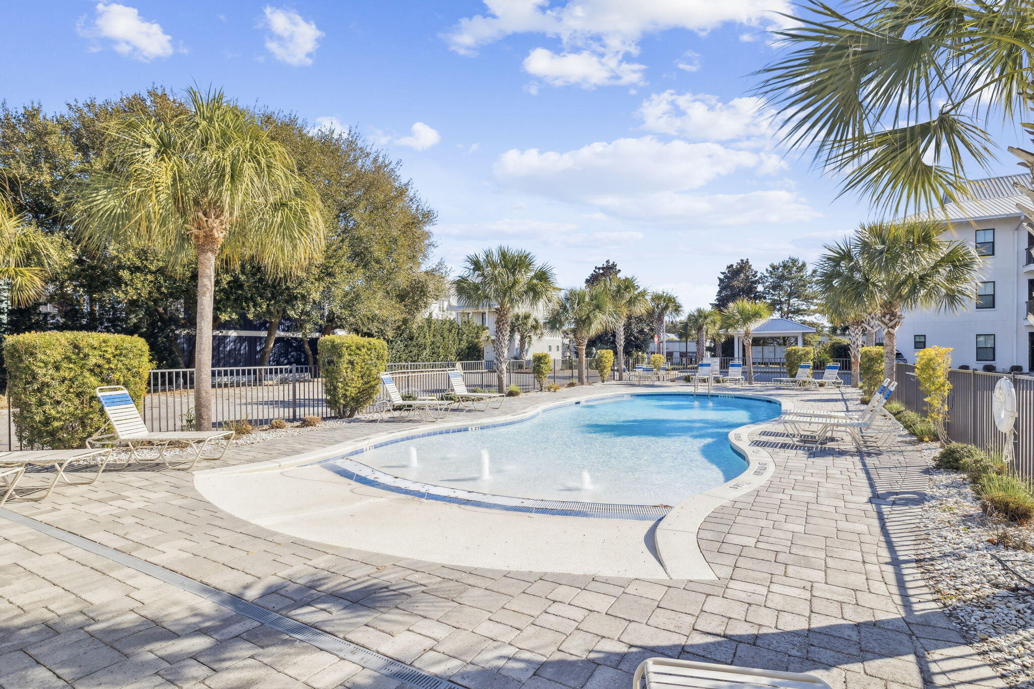 Hidden Lake Condominiums - Residential