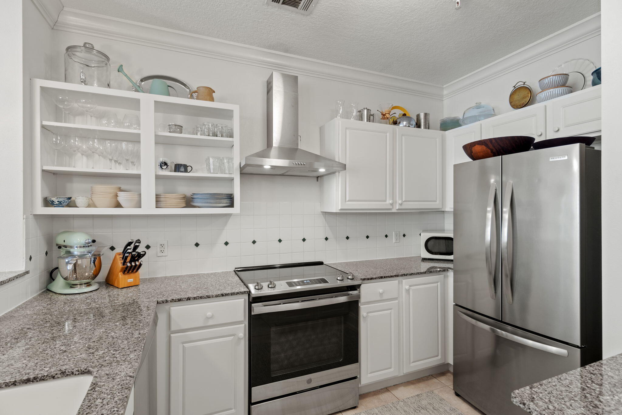 FRENCH QUARTERS - Residential