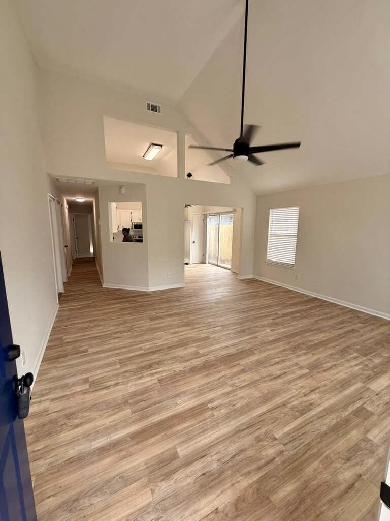 YORKTOWN AT WILLOW BEND - Residential
