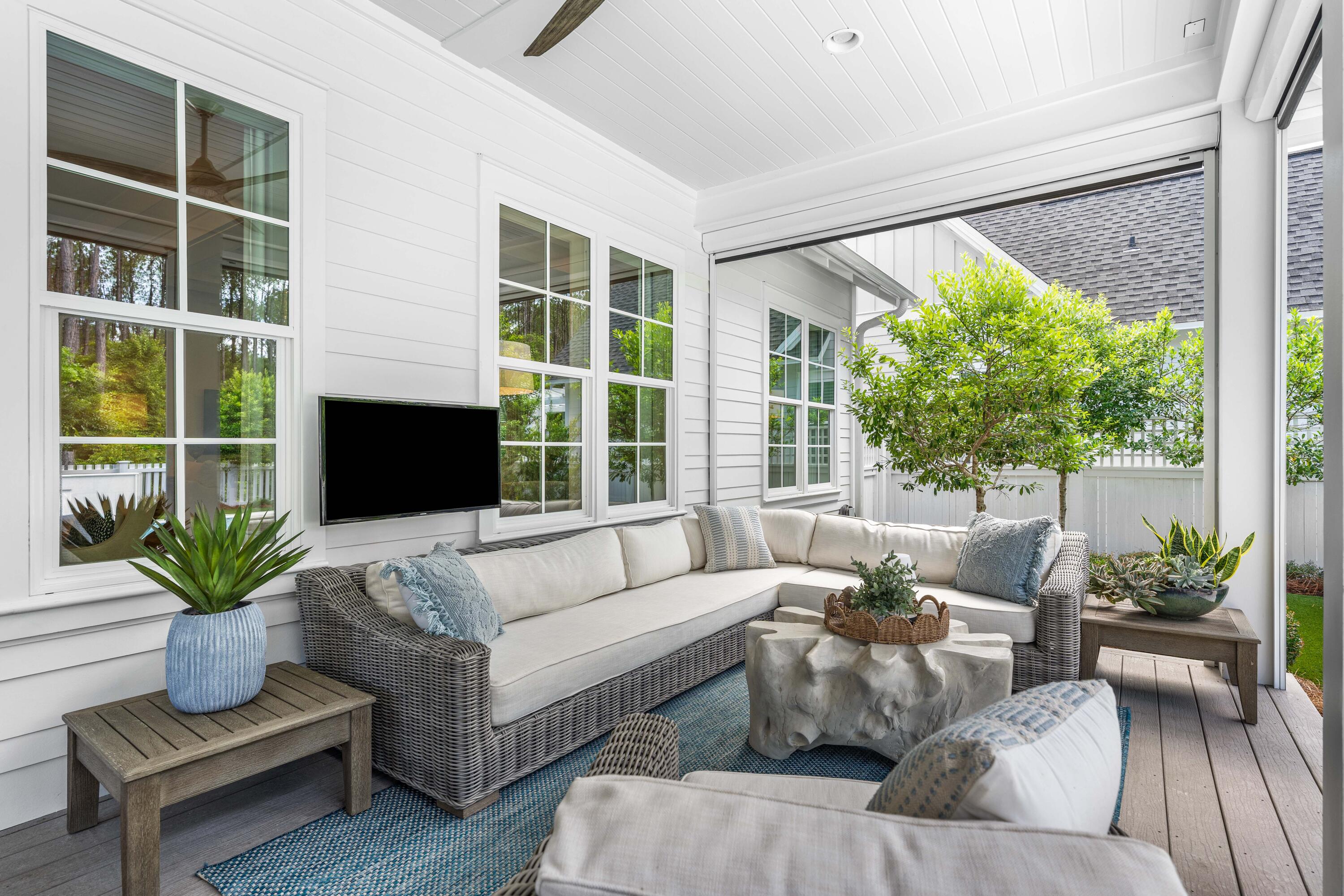 WATERSOUND ORIGINS - Residential