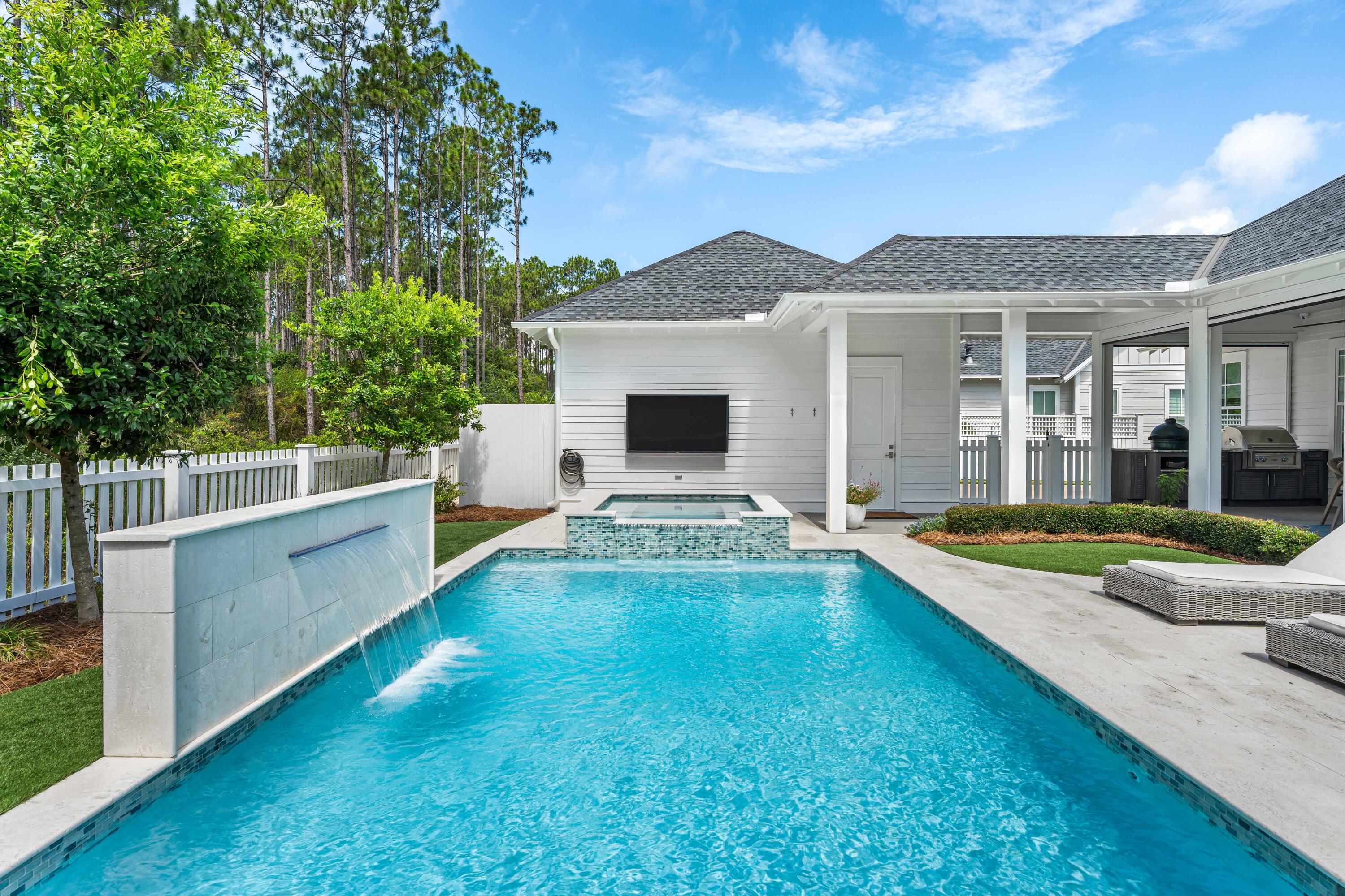 WATERSOUND ORIGINS - Residential