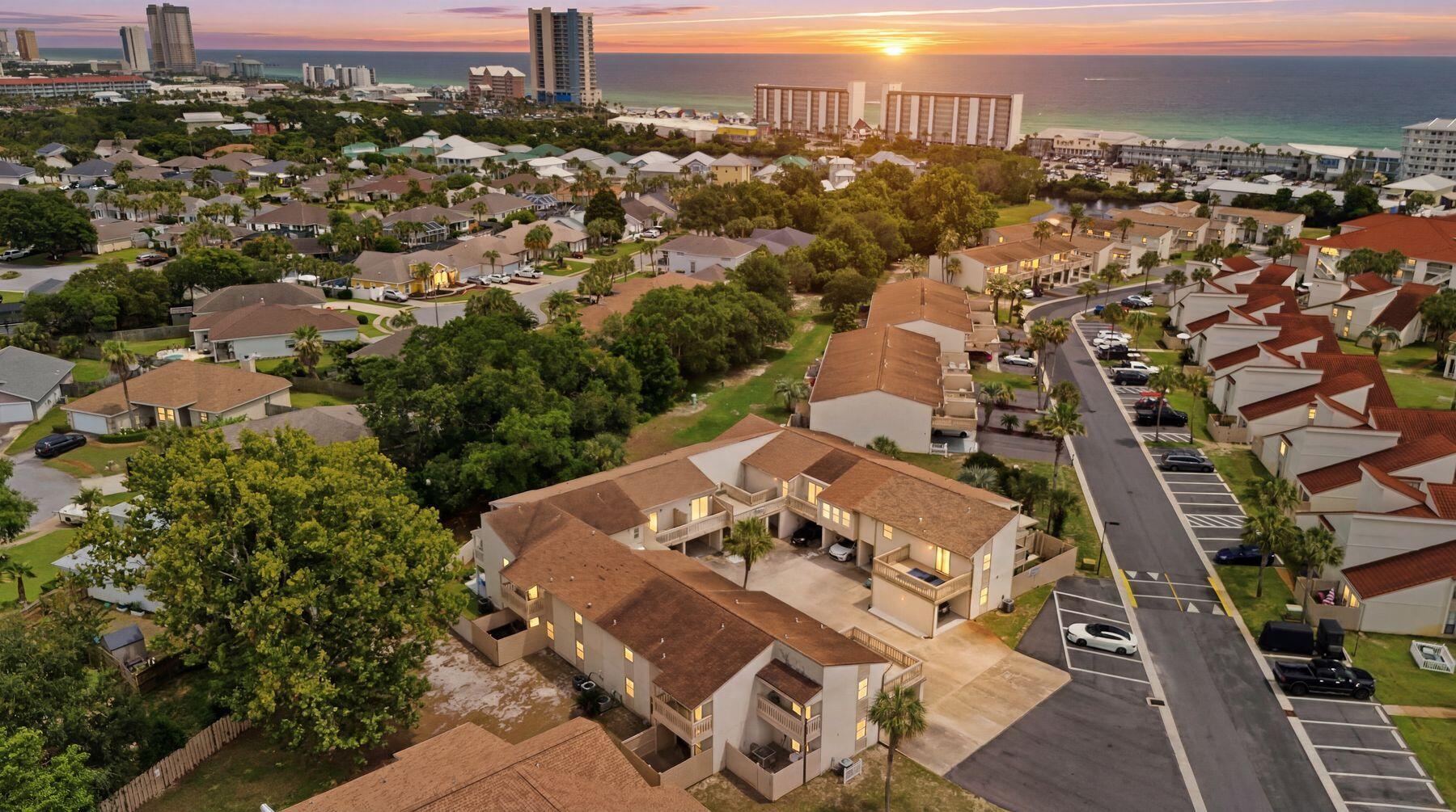HORIZON SOUTH 1 CONDO - Residential