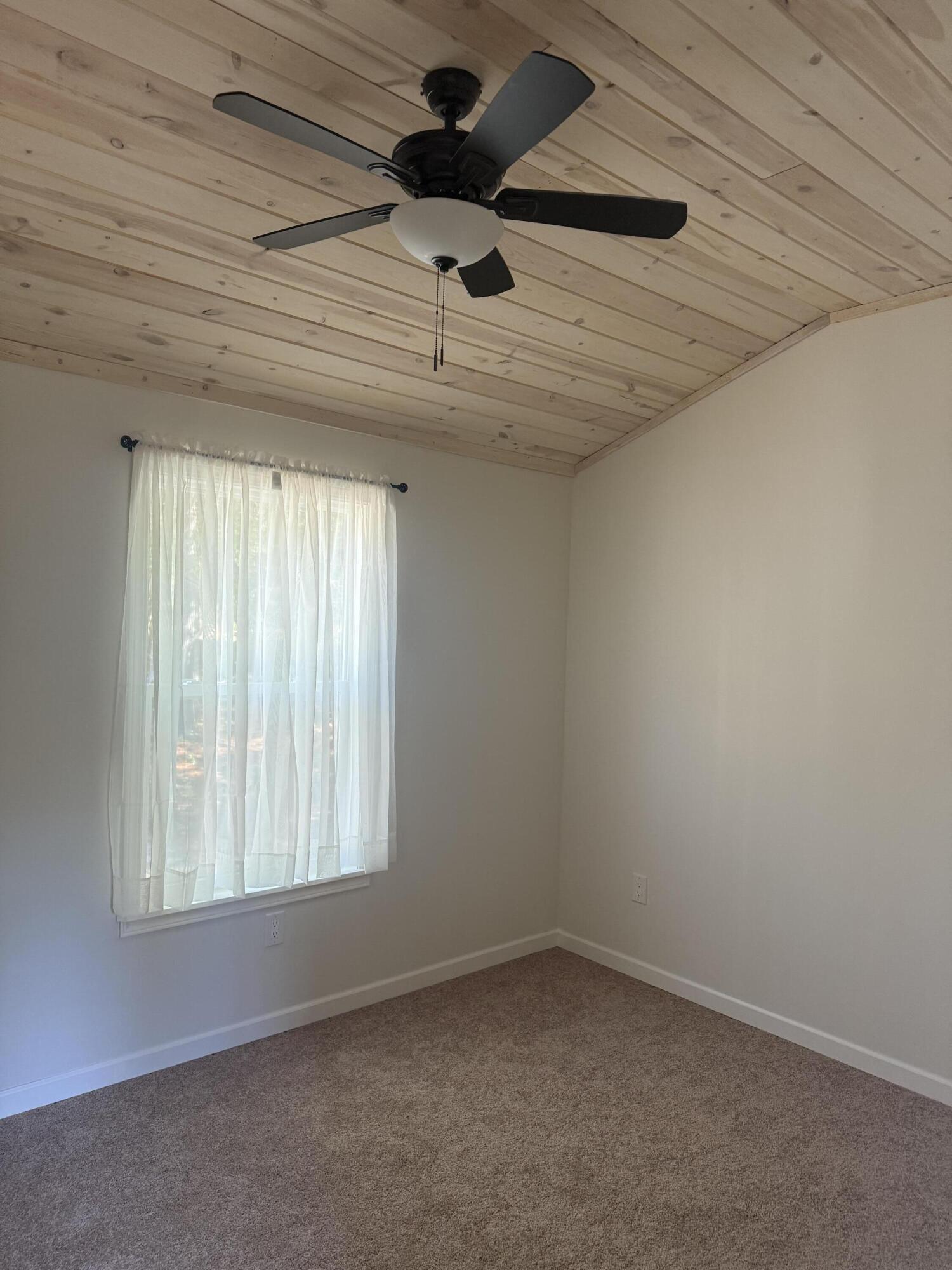 OAKWOOD HILLS UNIT 1 - Residential