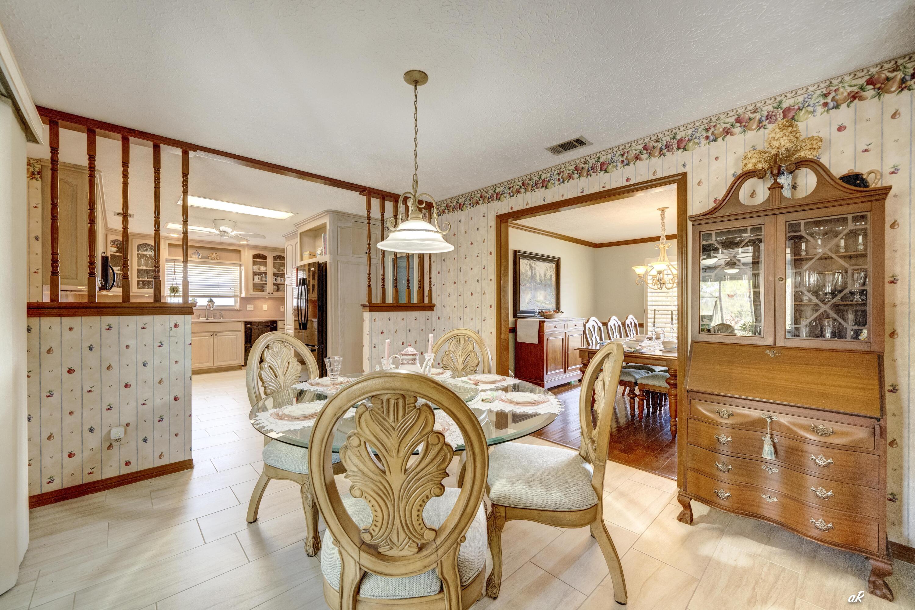 KINGS POINT HARBOUR UNIT 1 REPLAT - Residential