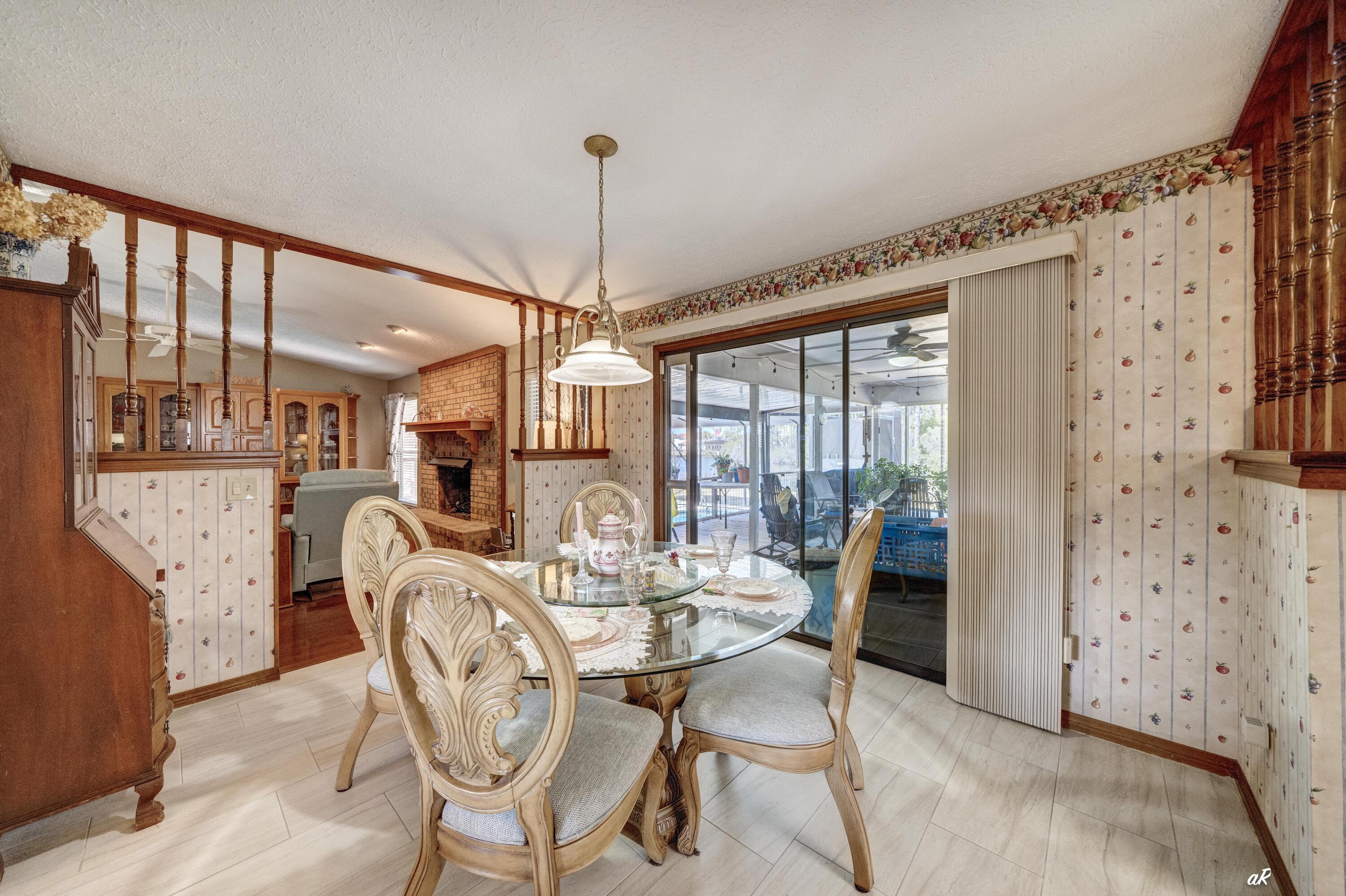 KINGS POINT HARBOUR UNIT 1 REPLAT - Residential
