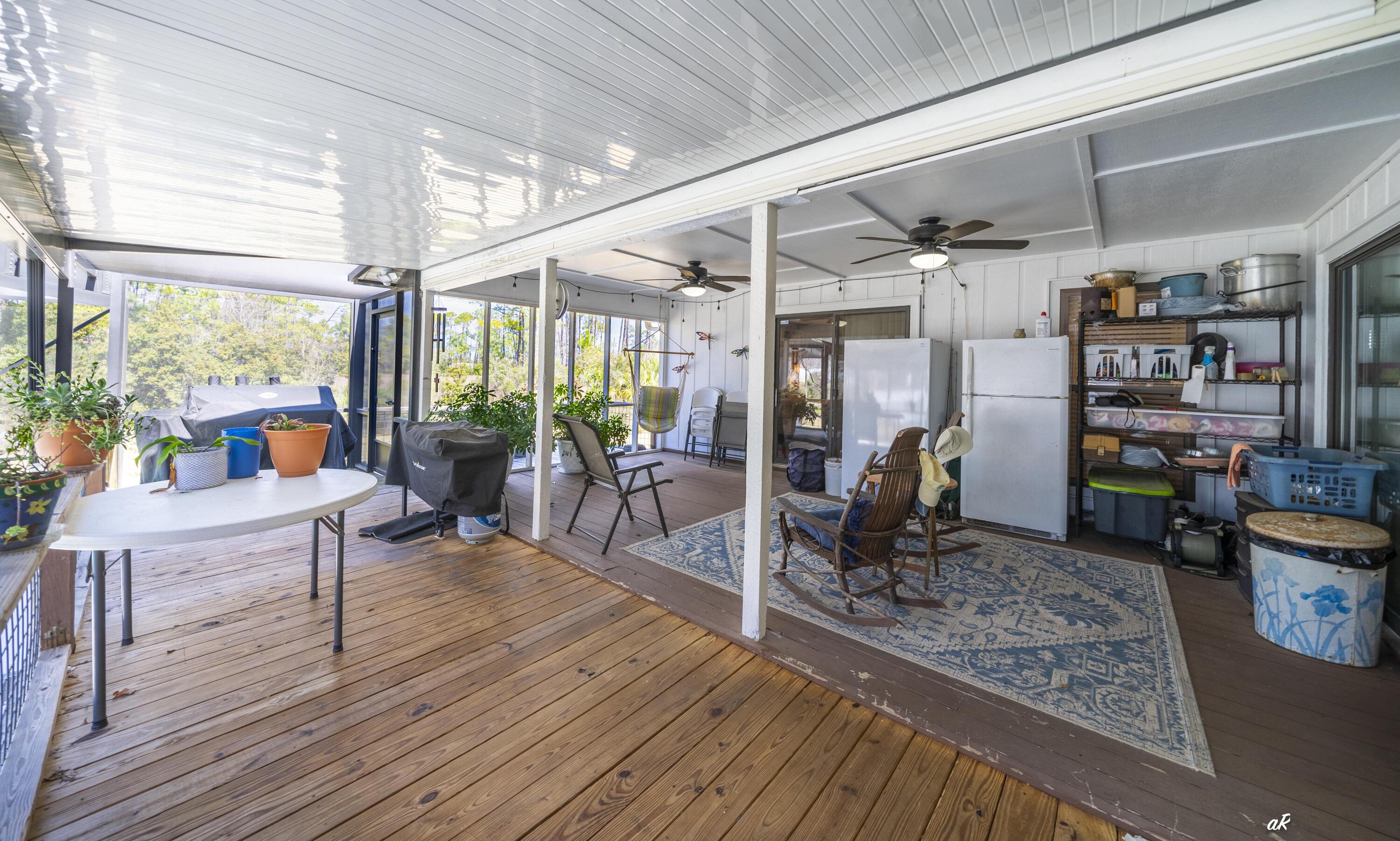 KINGS POINT HARBOUR UNIT 1 REPLAT - Residential