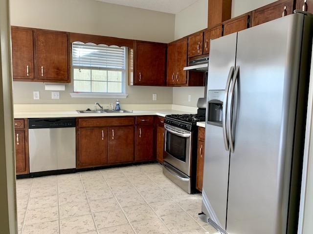 SADDLE CREEK - Residential