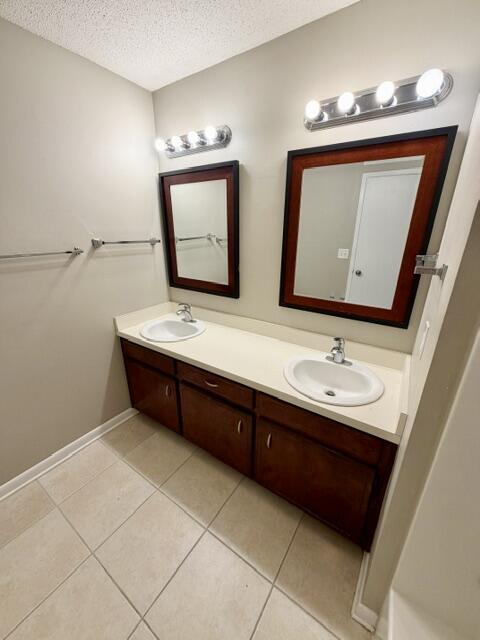 SADDLE CREEK - Residential