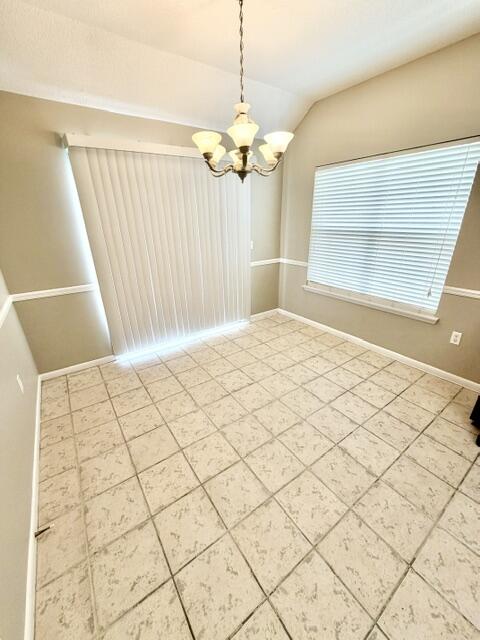 SADDLE CREEK - Residential