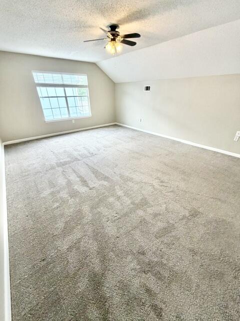 SADDLE CREEK - Residential