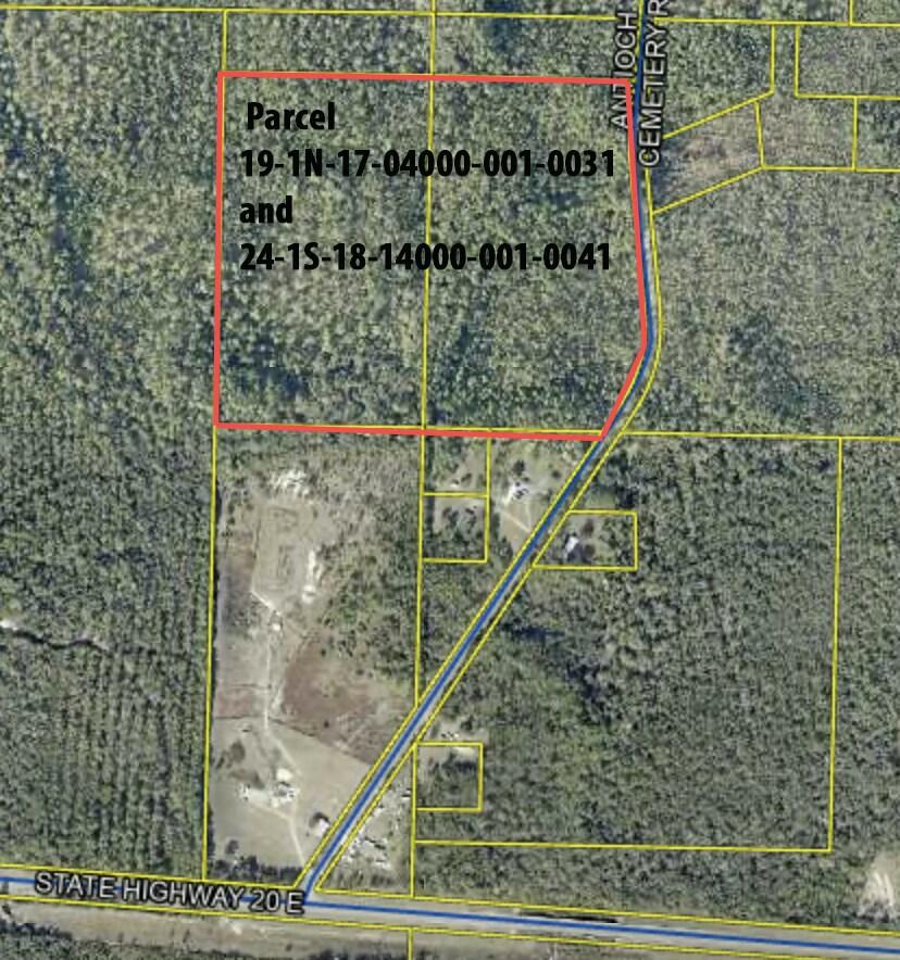 Expansive 34-acre property that offers incredible potential in the rapidly growing Freeport area. Whether you're looking for a private getaway,  or a dream project, this land delivers.
Imagine the possibilities: a serene game lodge surrounded by wildlife, a sprawling equestrian estate with horse stables, or a peaceful country retreat for your family. The property is close enough to modern conveniences but far enough to enjoy the tranquility of nature.
Located just a short drive to the stunning 30A beaches and Northwest Florida Beaches International Airport, this lot combines country charm with coastal access.
Don't miss this rare opportunity to own a piece of Freeport's future. Build your vision today!
Parcels included are: 
24-1S-18-14000-001-0041 and 19-1N-17-04000-001-0031