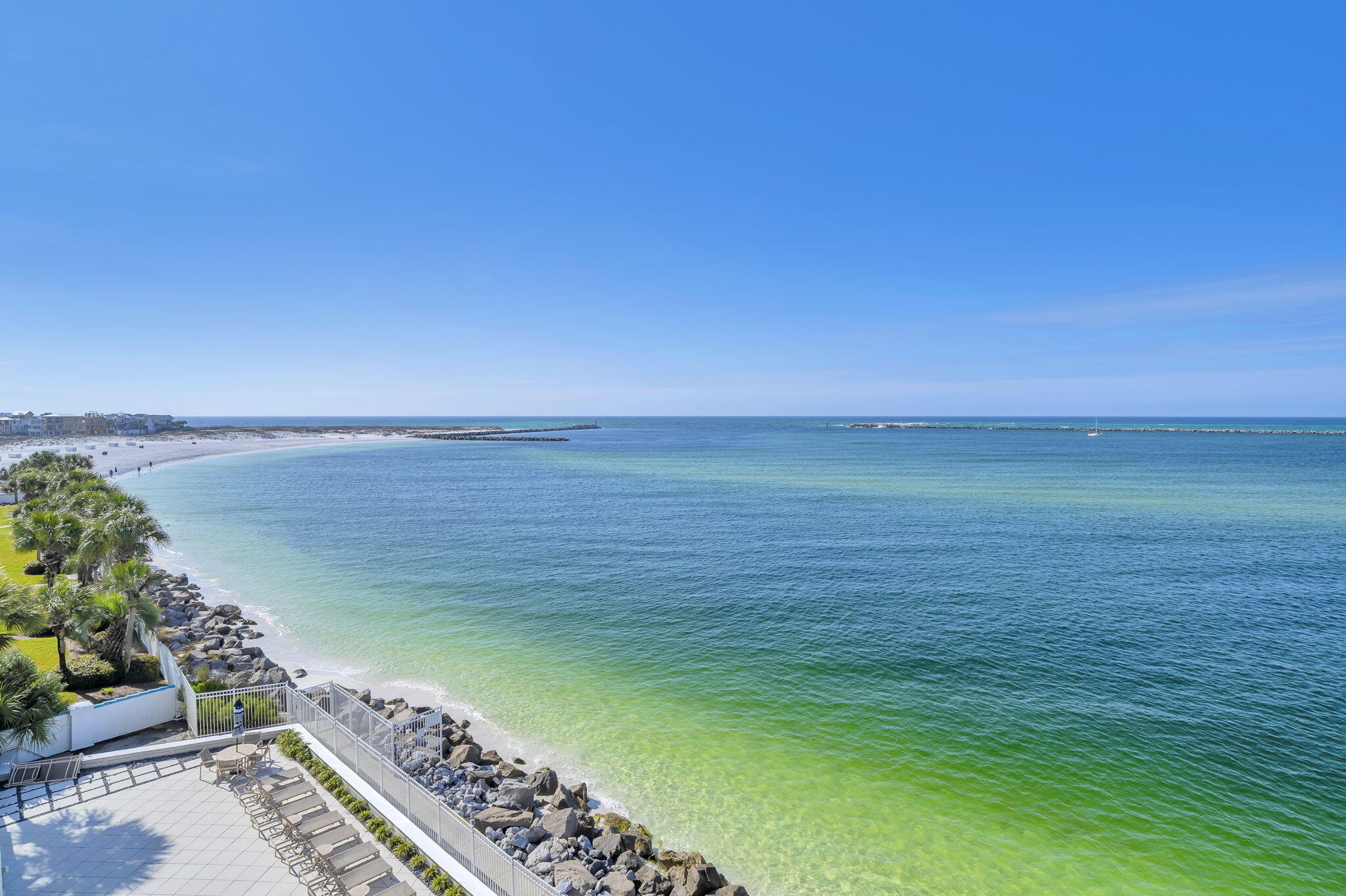 WATERVIEW TOWERS YACHT CLUB - Residential