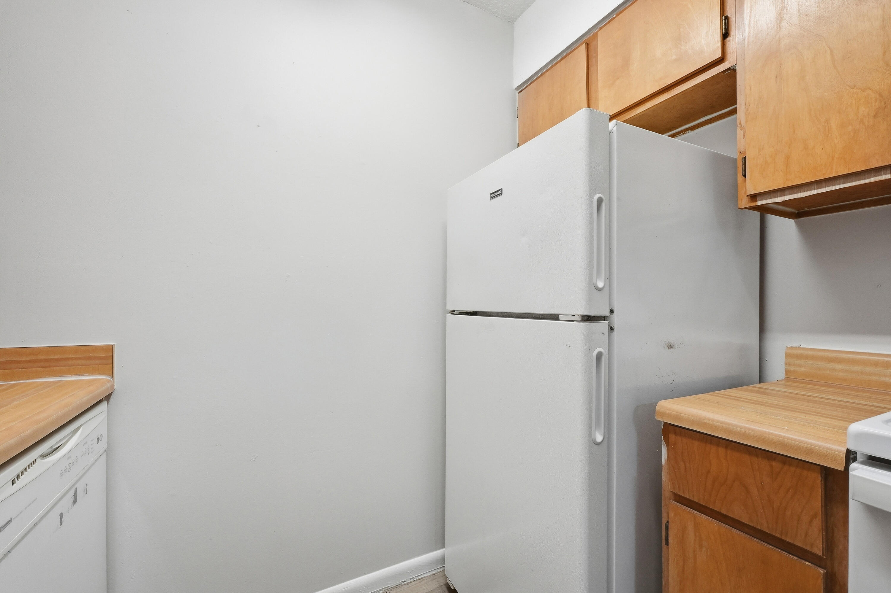FAIR OAKS VILLAGE CONDO - Residential