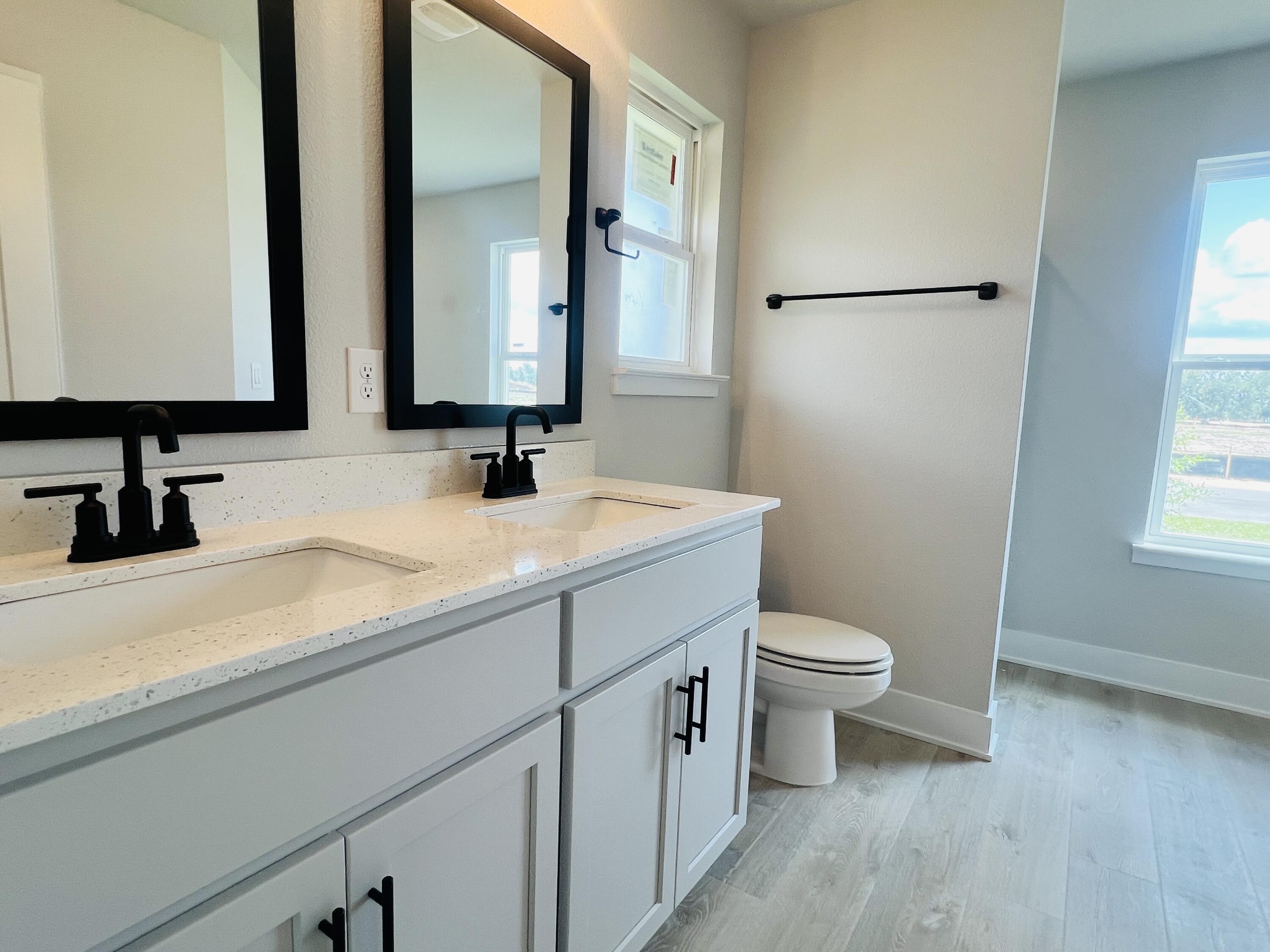 HIDDEN PINES PH 1 - Residential
