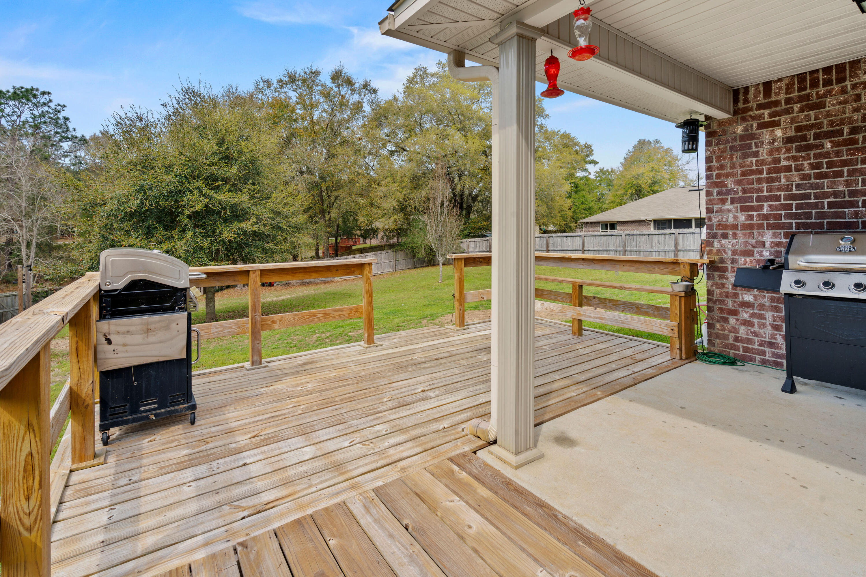 WOODLANDS OF WHISPERING PINES - Residential