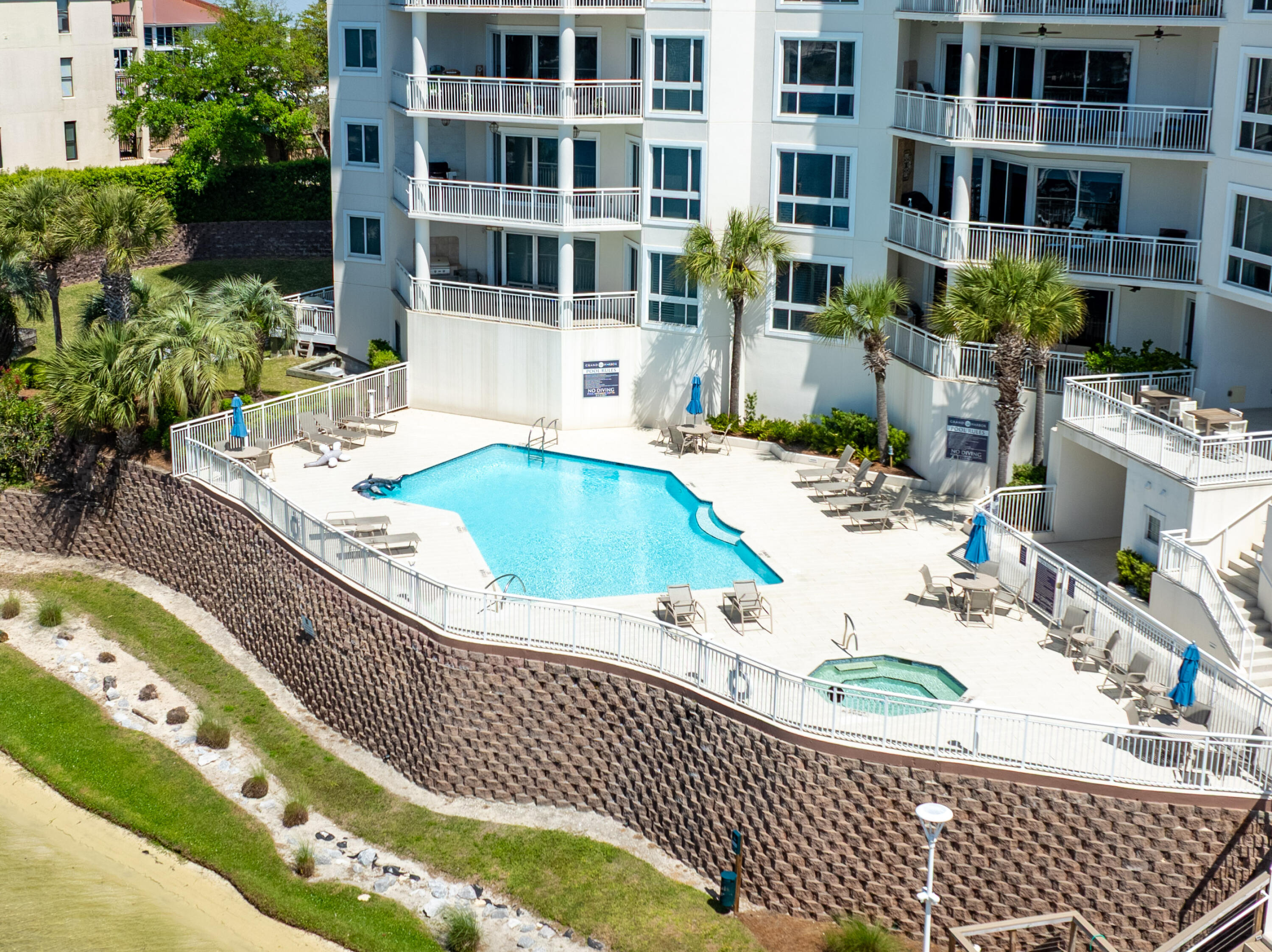 GRAND HARBOR - Residential