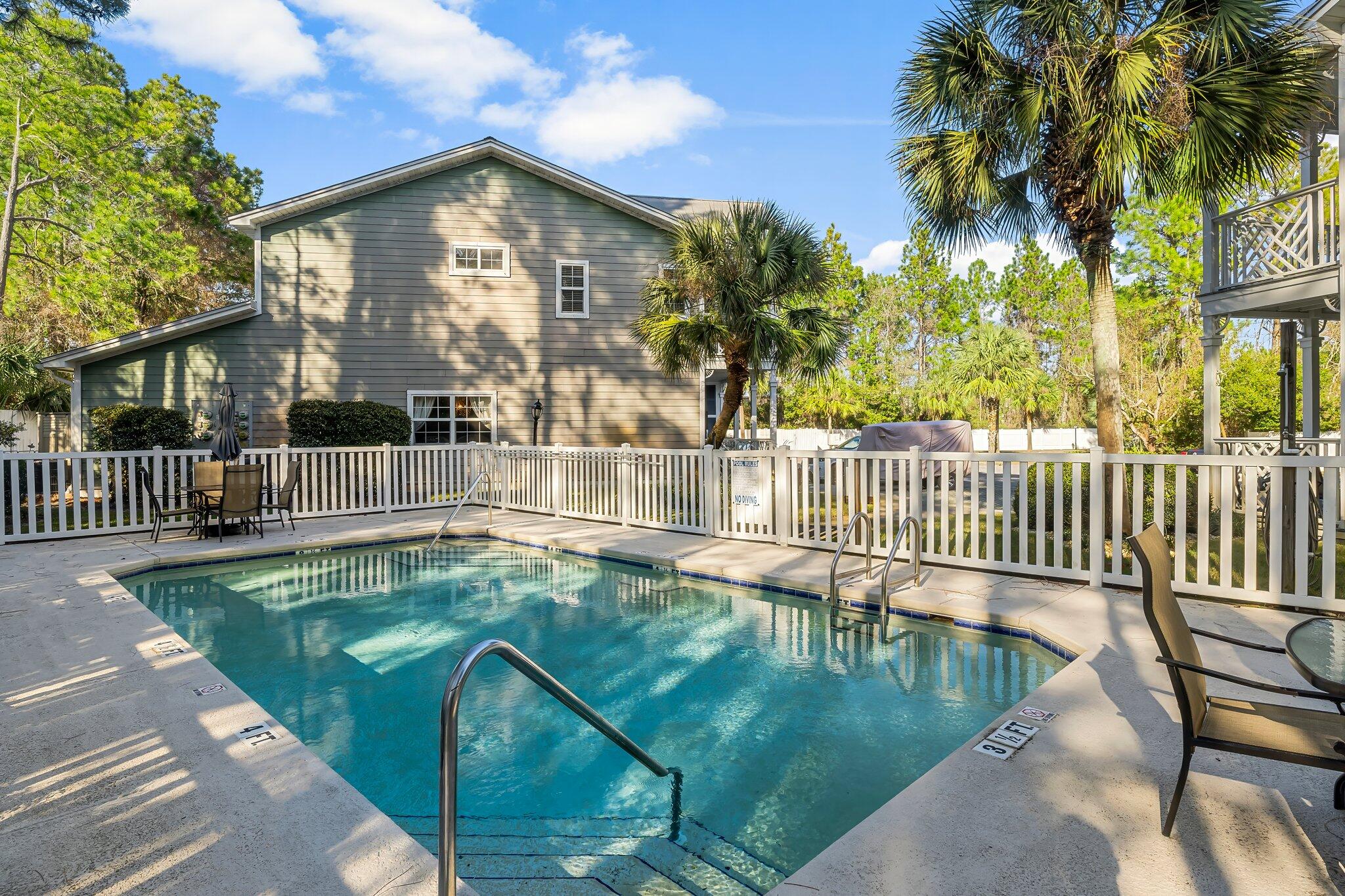 SANDAL BEACH - Residential Lease