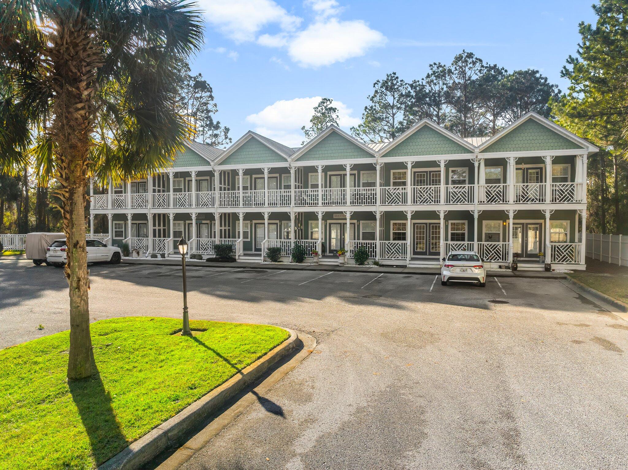 SANDAL BEACH - Residential Lease