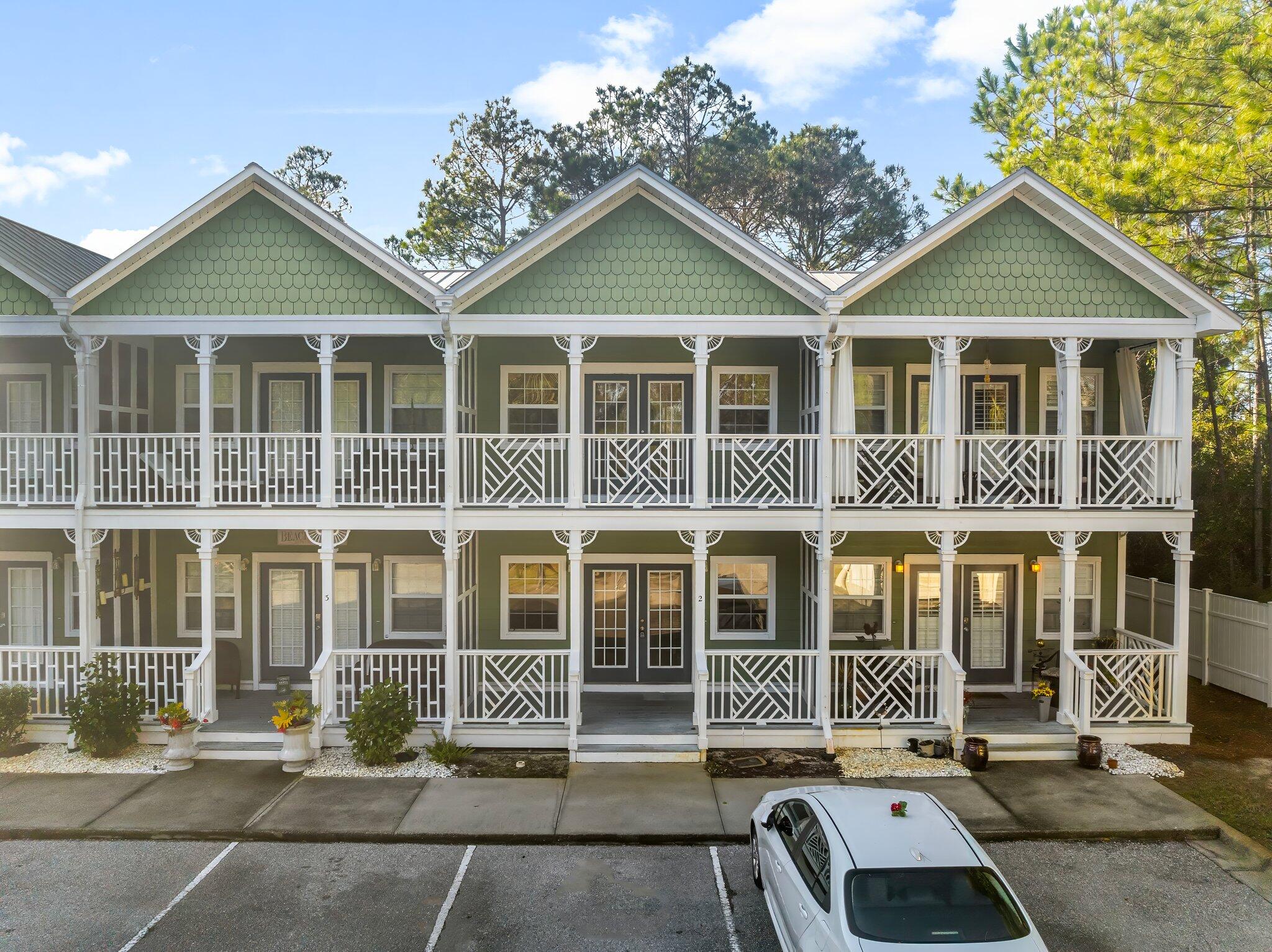 SANDAL BEACH - Residential Lease