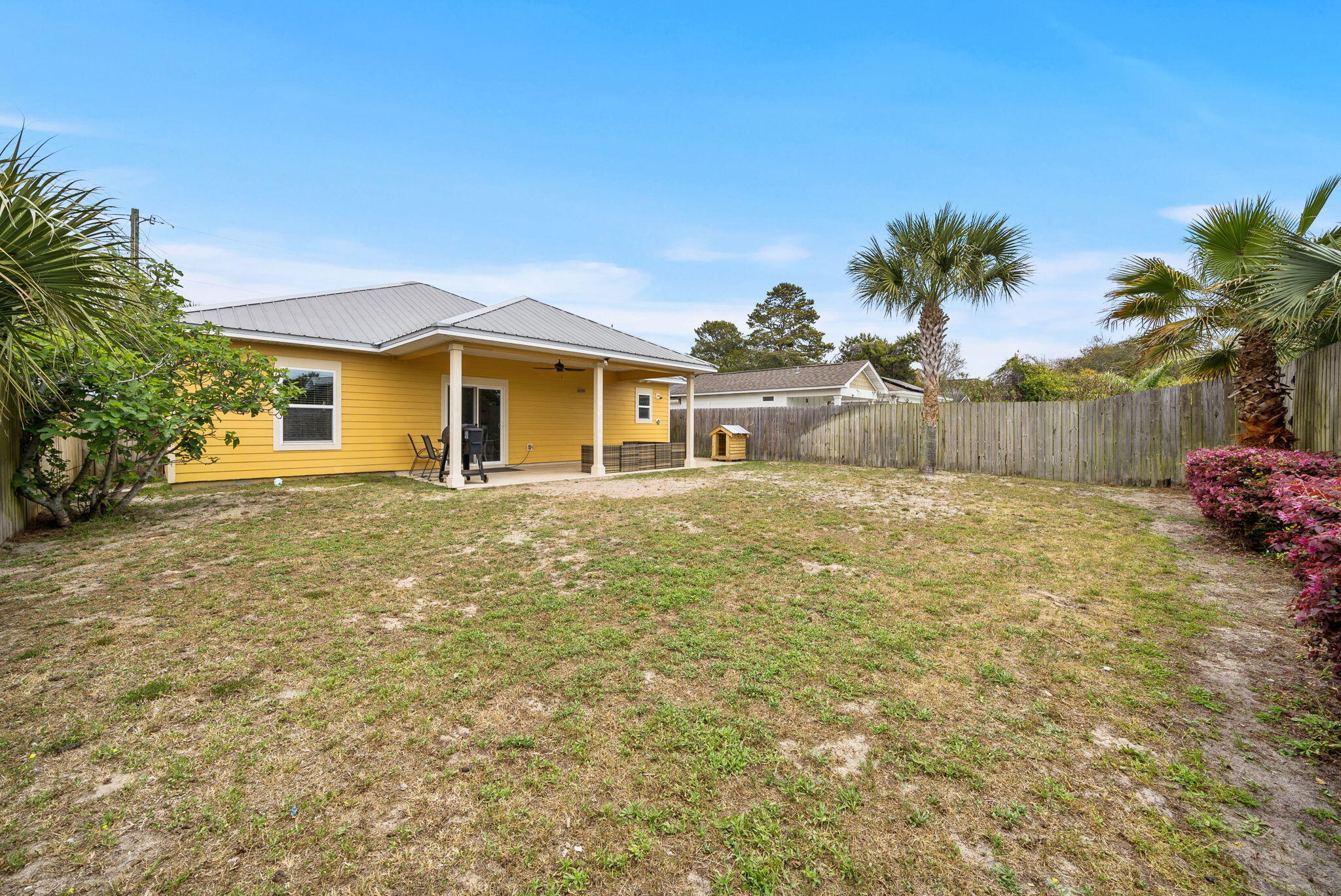 NO RECORDED SUBDIVISION - Residential