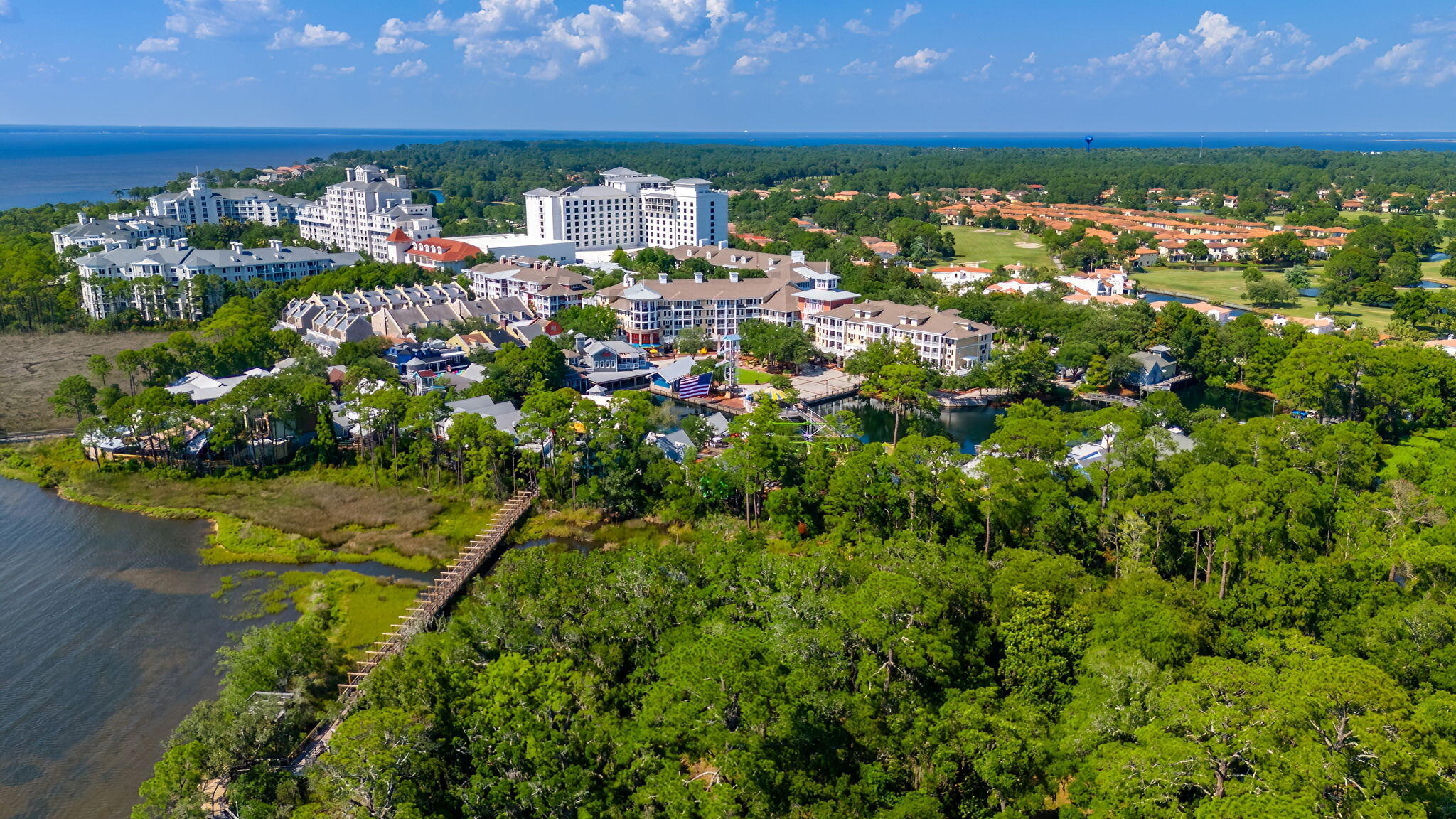 BAYTOWNE AVE EAST - Residential