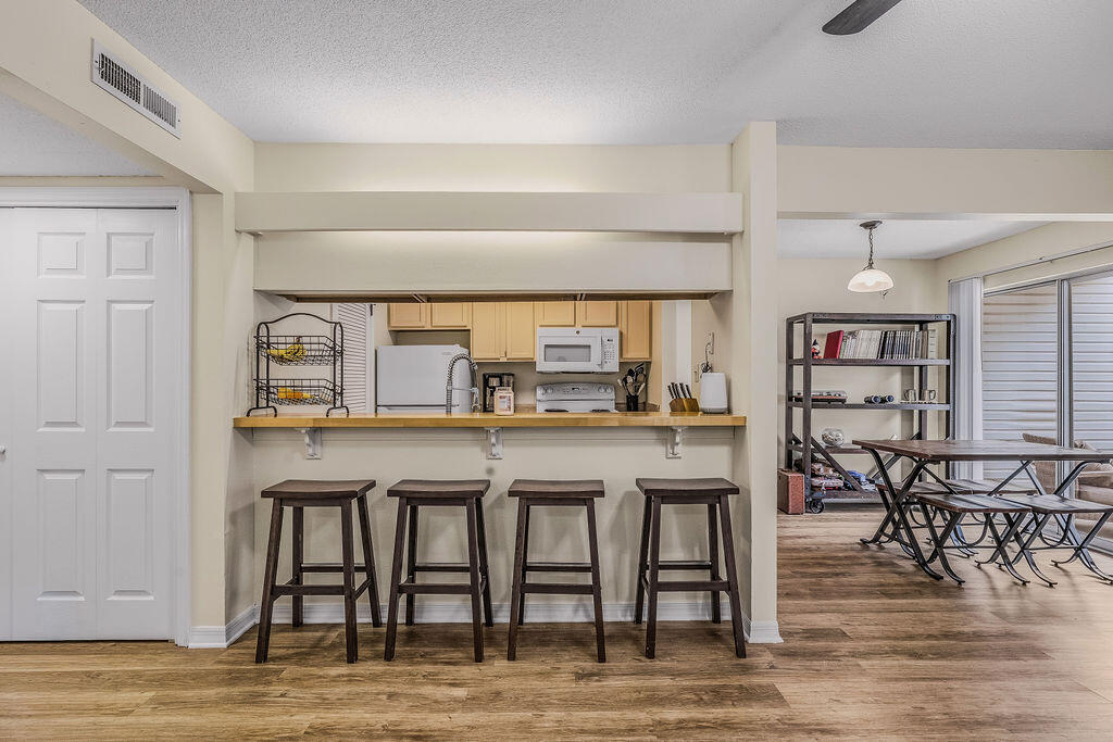 PARK PLACE CONDO - Residential