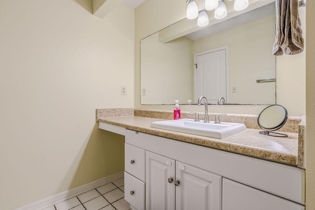 PARK PLACE CONDO - Residential