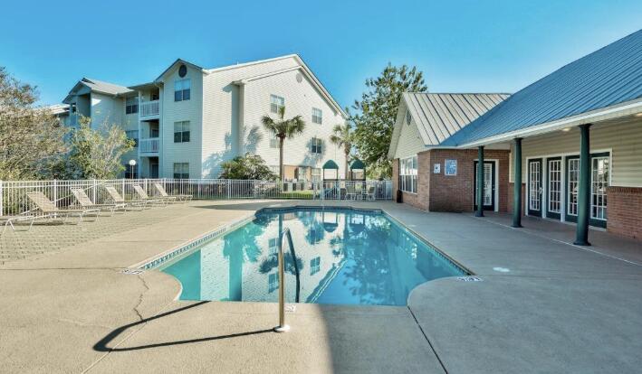 INDIAN LAKE - Residential