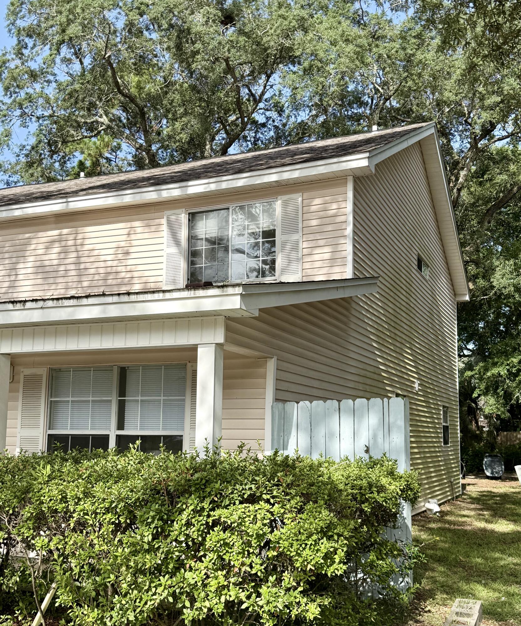 SHANGRA WOODS - Residential Lease