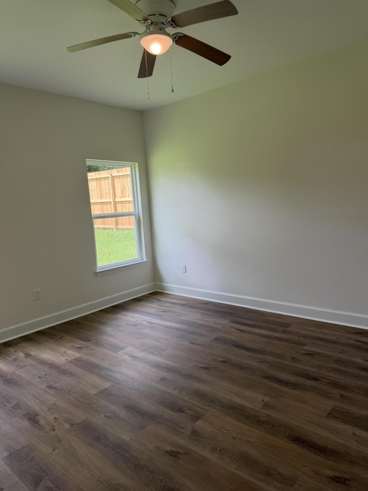 OAKWOOD HILLS UNIT 1 - Residential