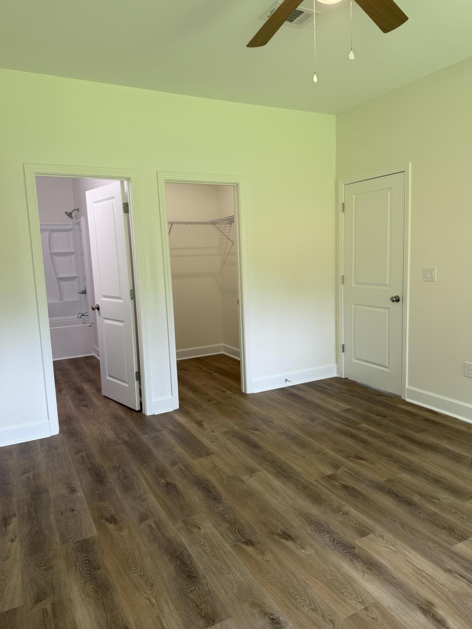 OAKWOOD HILLS UNIT 1 - Residential